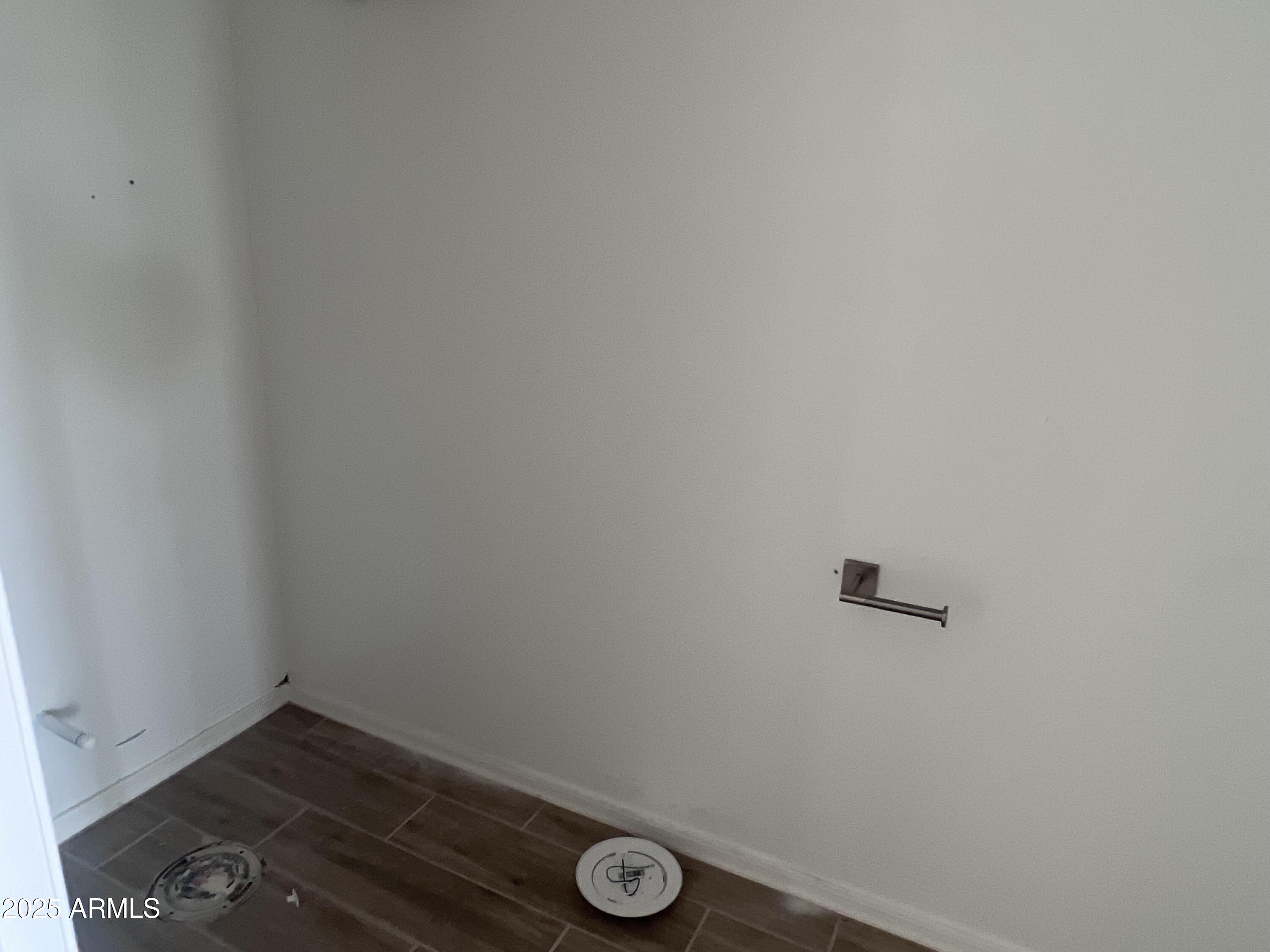 24113 W BOWKER Street