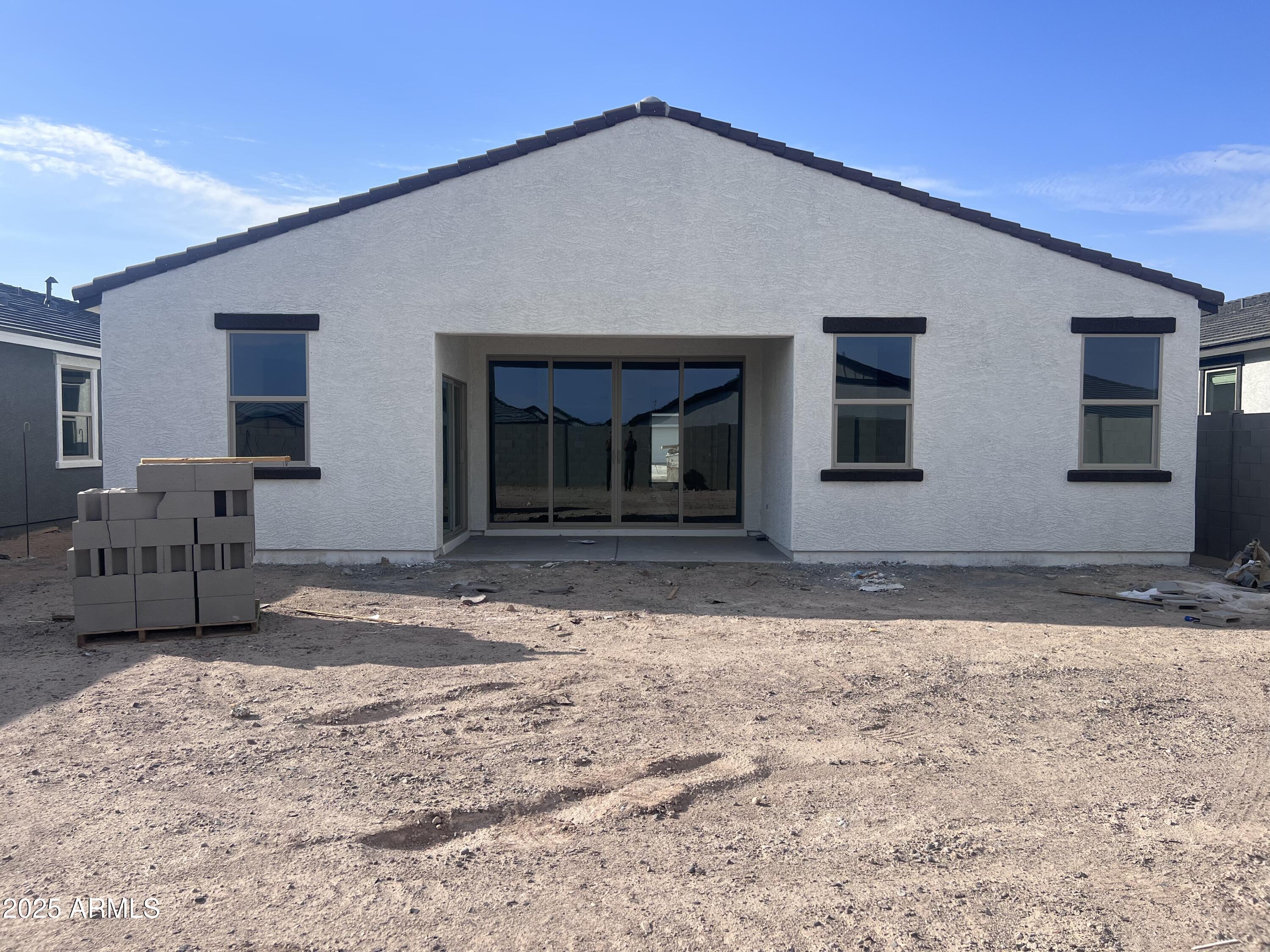 24113 W BOWKER Street