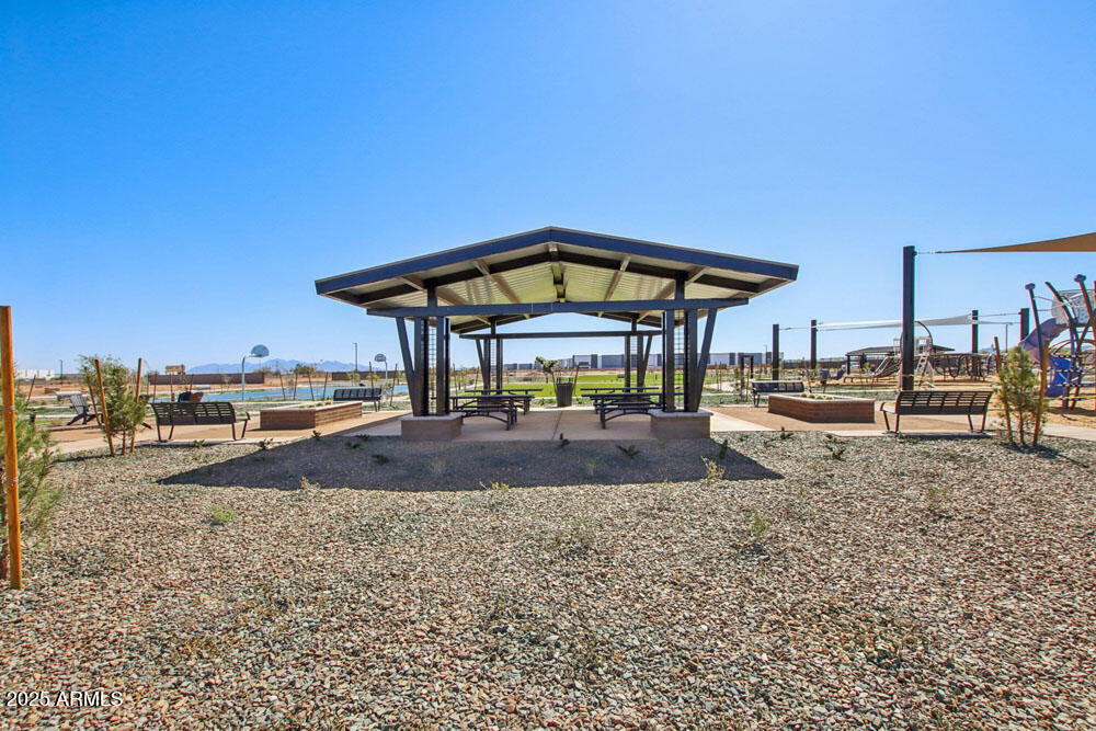 15792 W BERYL Avenue