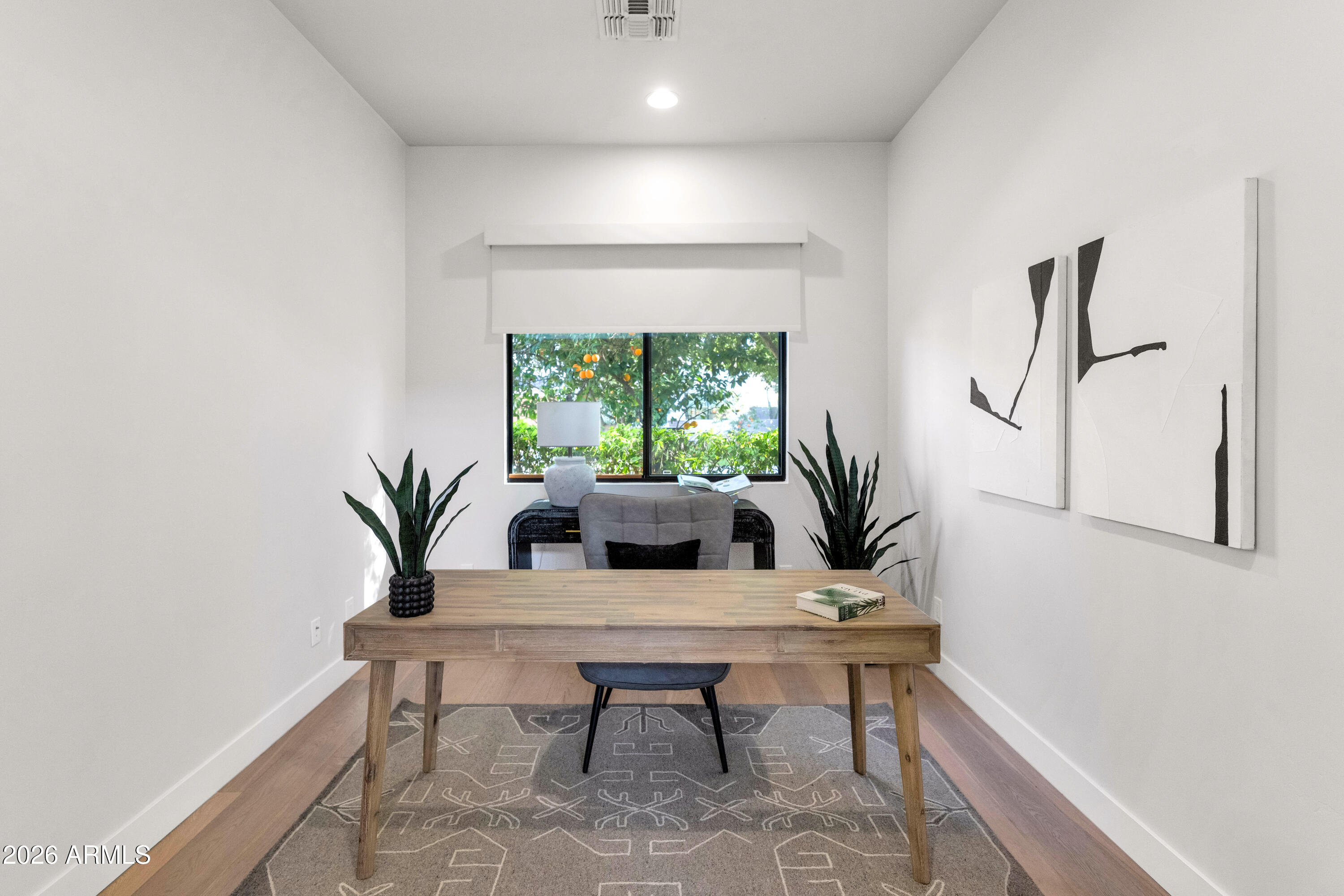 3720 N 40TH Place