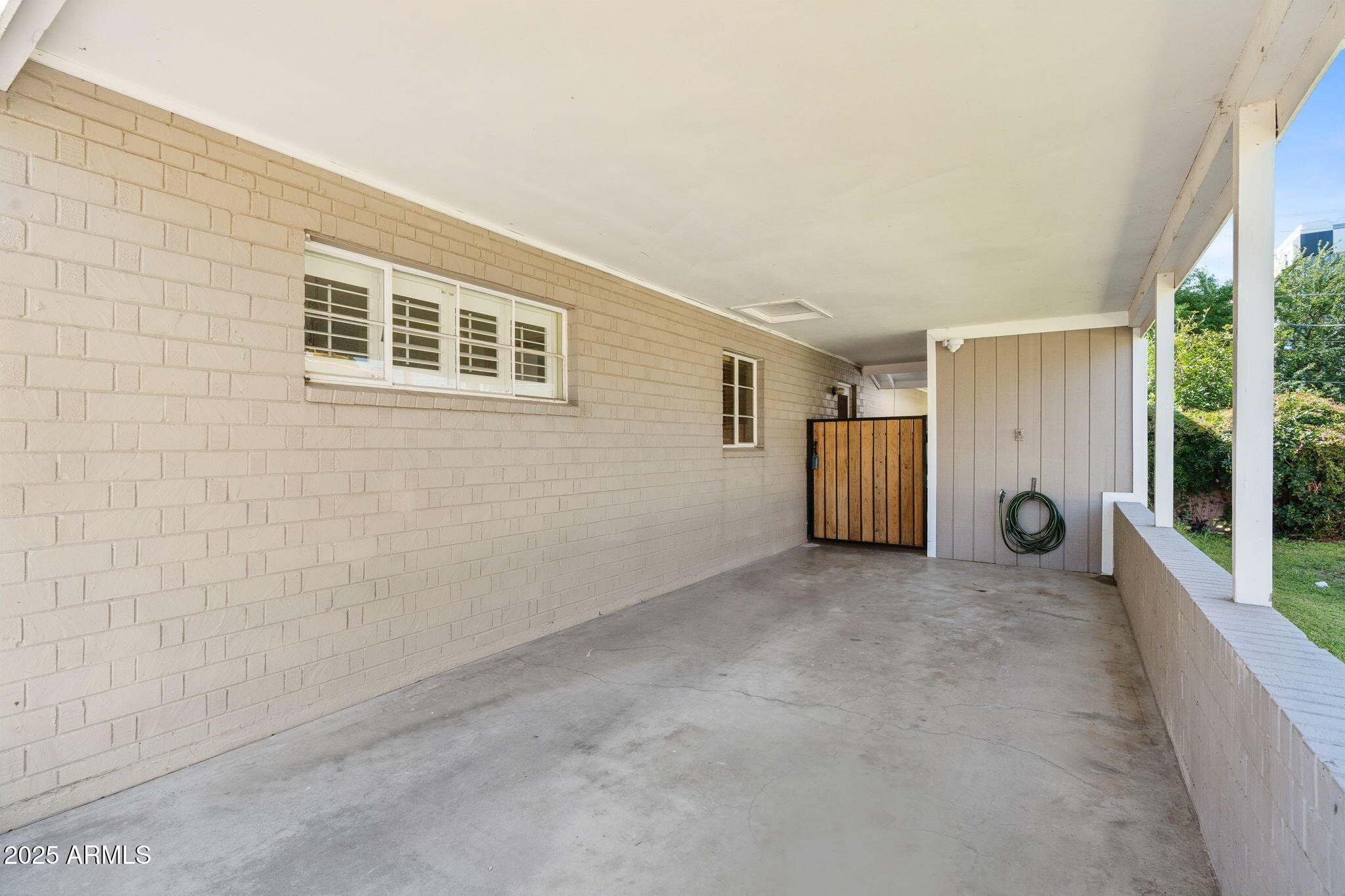 4219 E CATALINA Drive