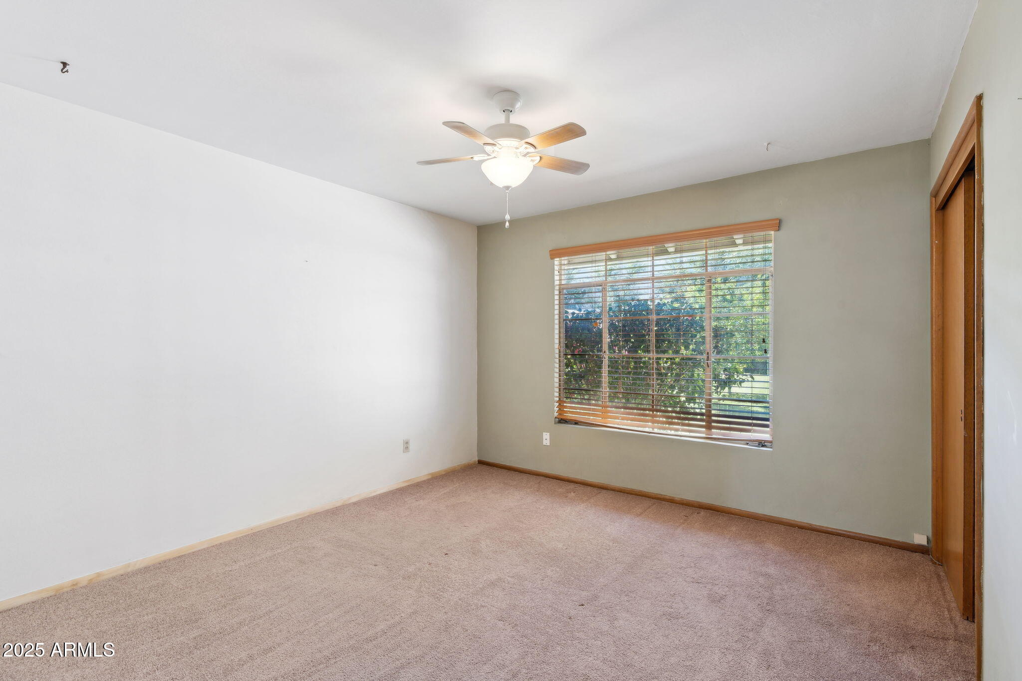 4219 E CATALINA Drive