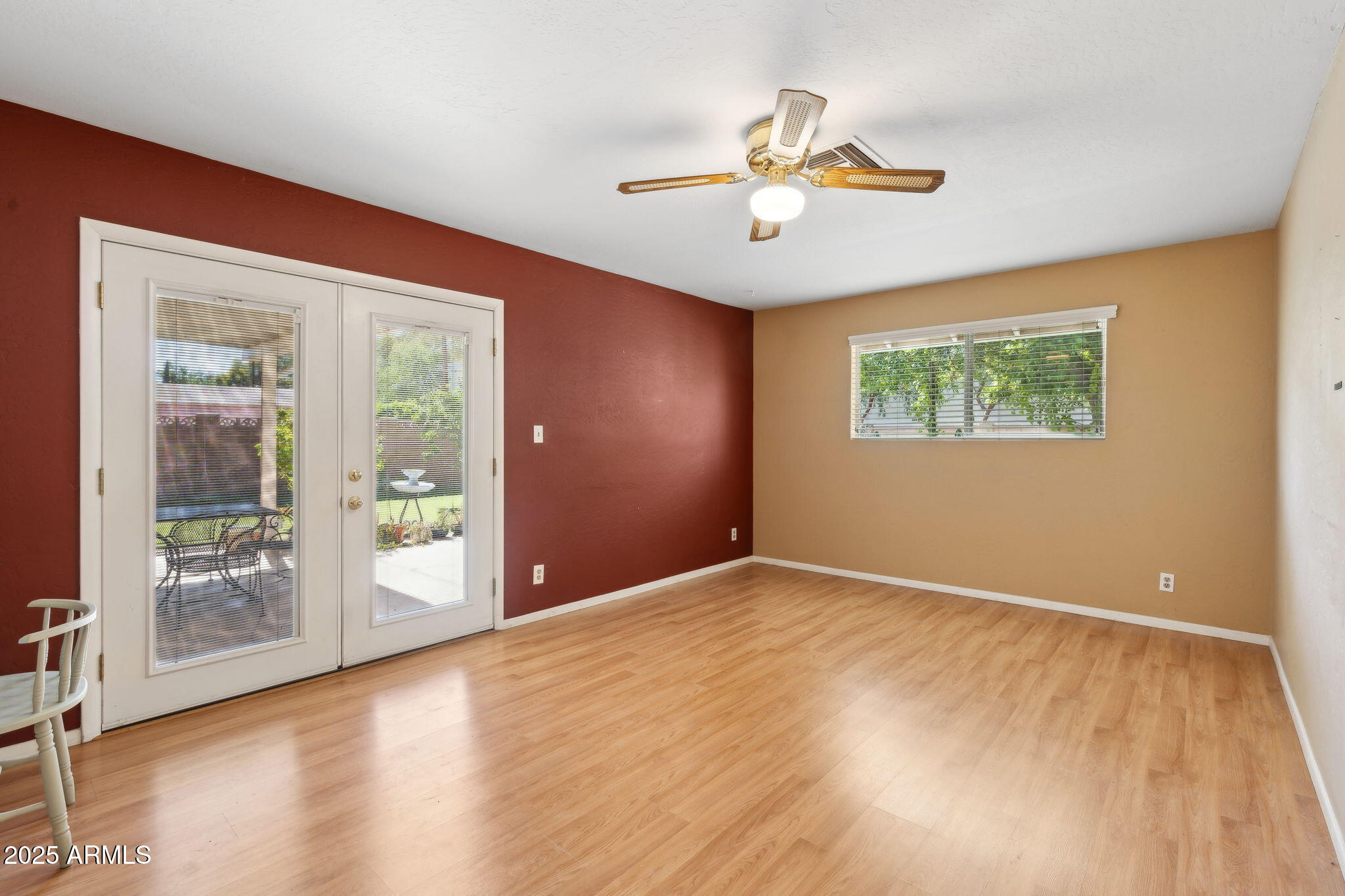 4219 E CATALINA Drive