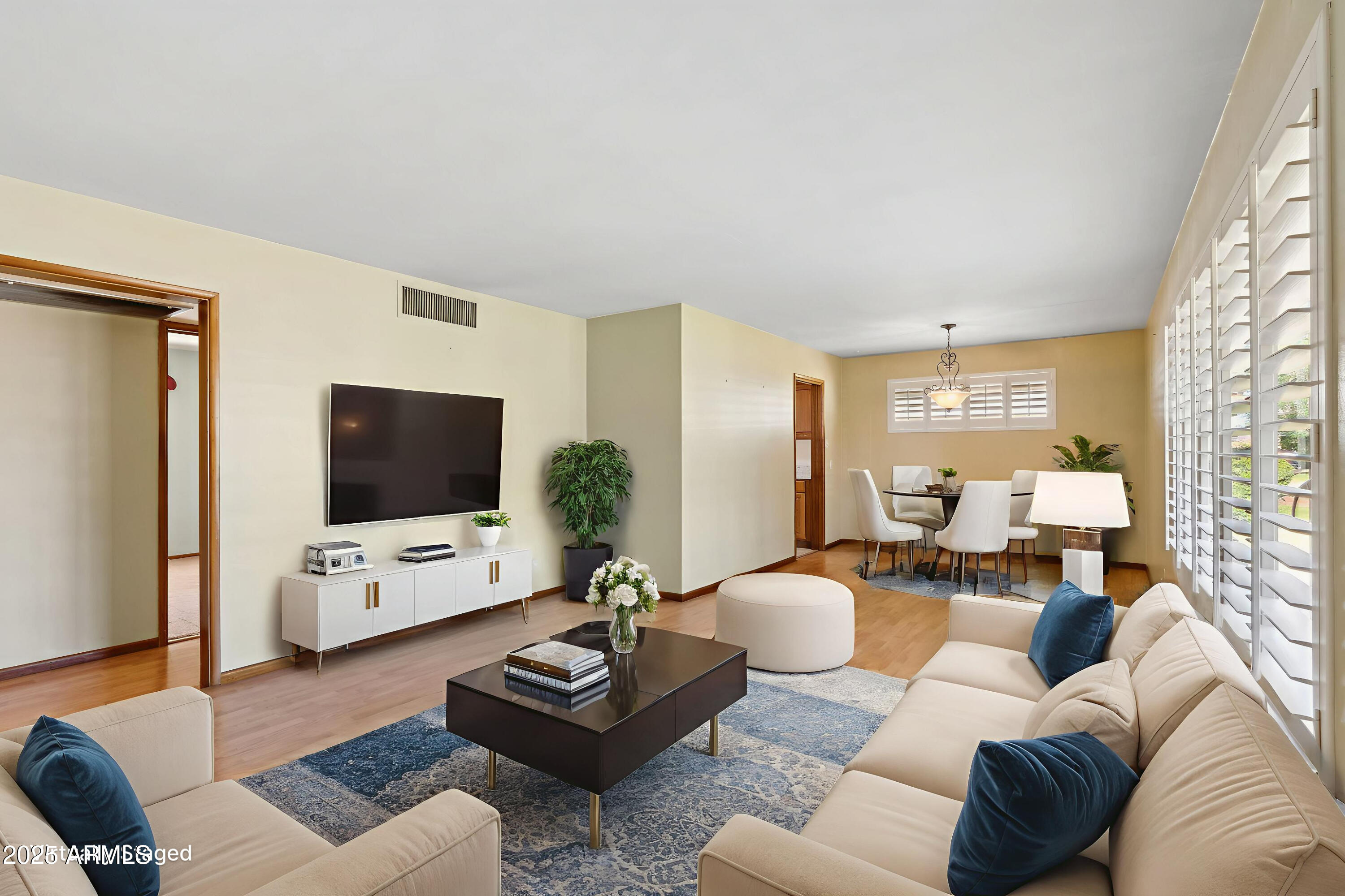 4219 E CATALINA Drive