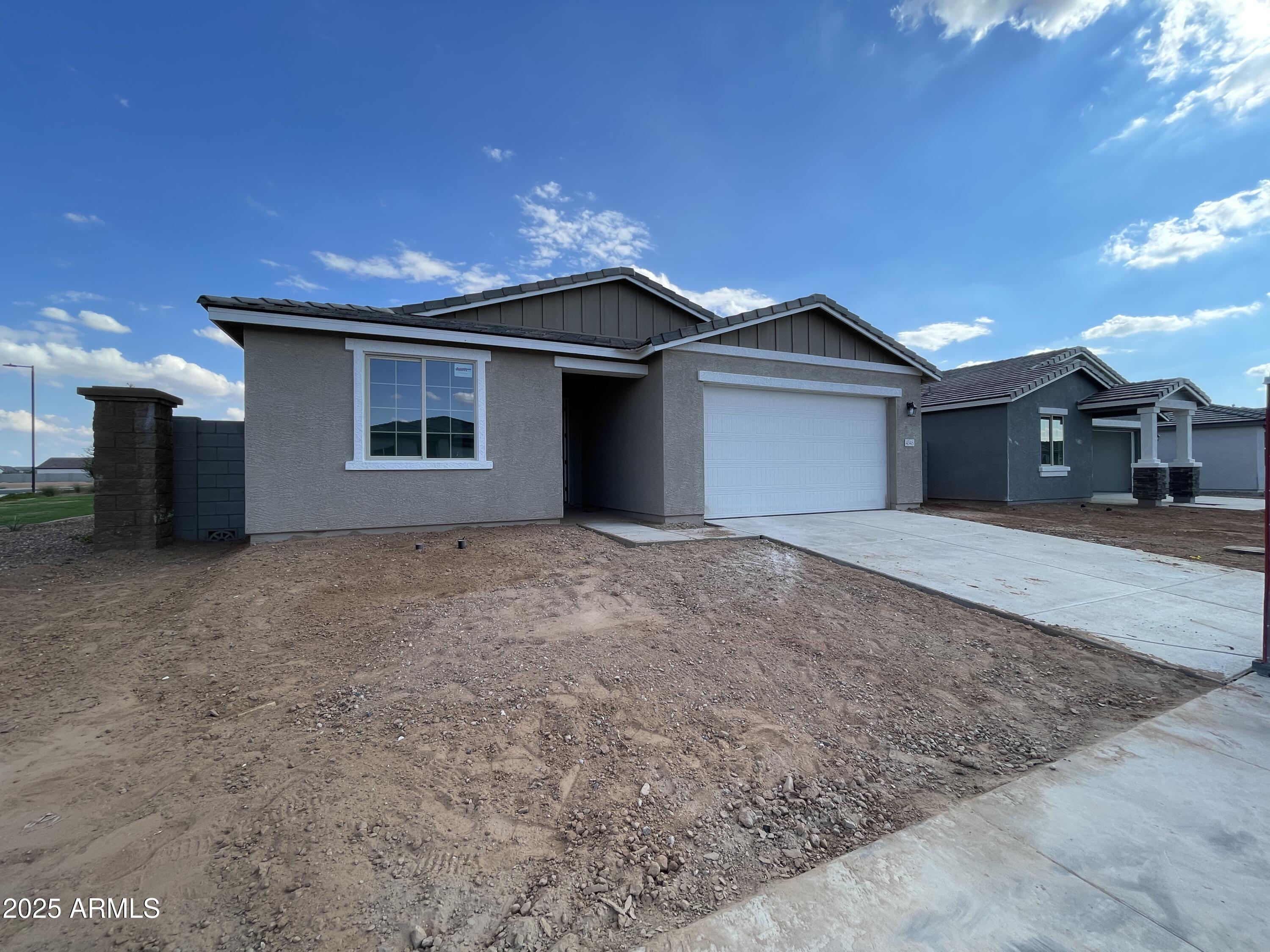 4345 E BROOK LYNN Place