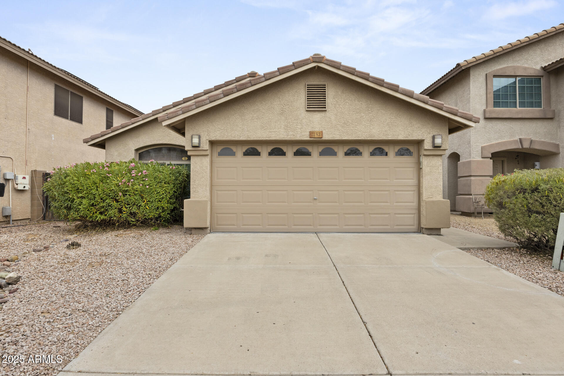 2152 E CASITAS DEL RIO Drive