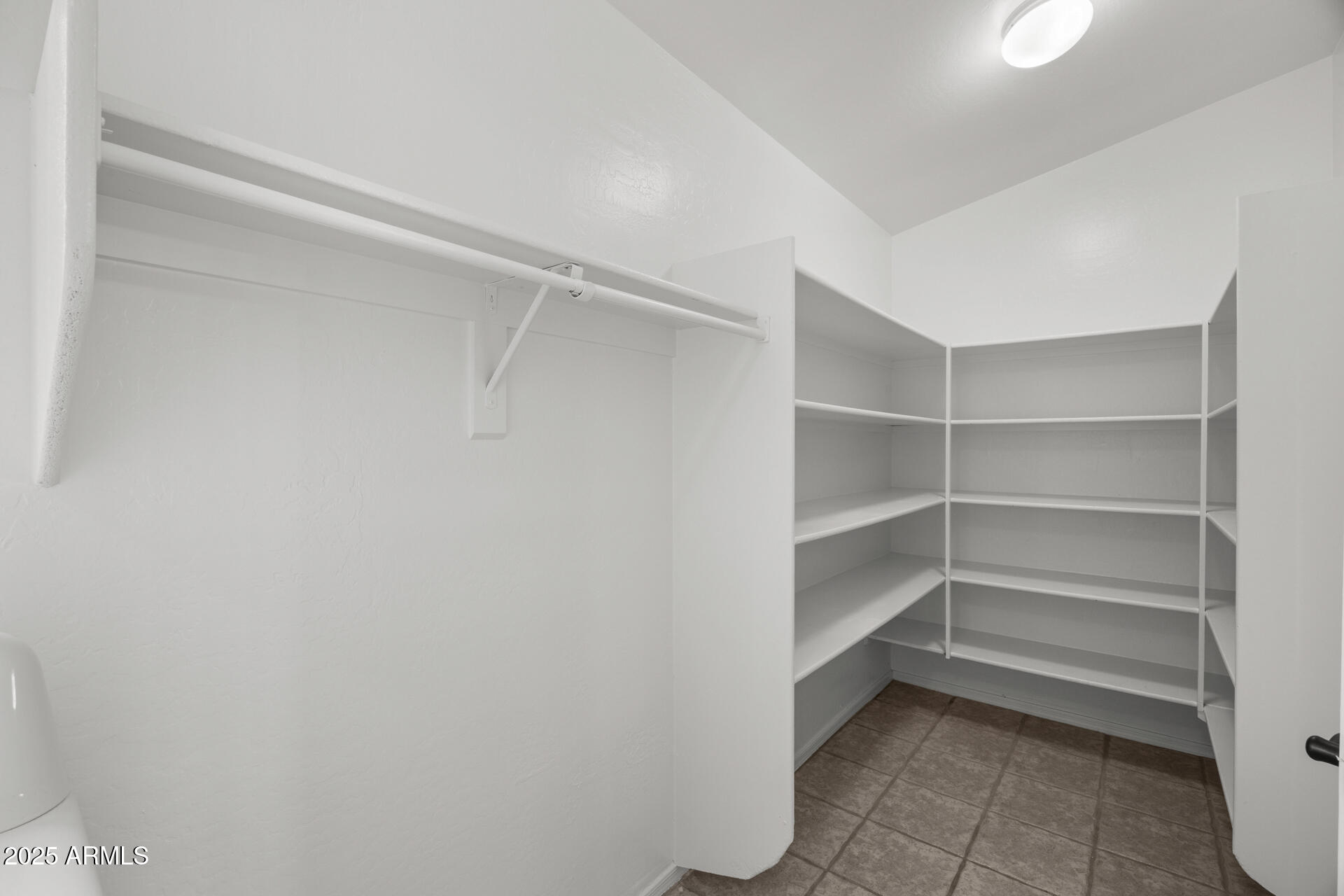 2152 E CASITAS DEL RIO Drive