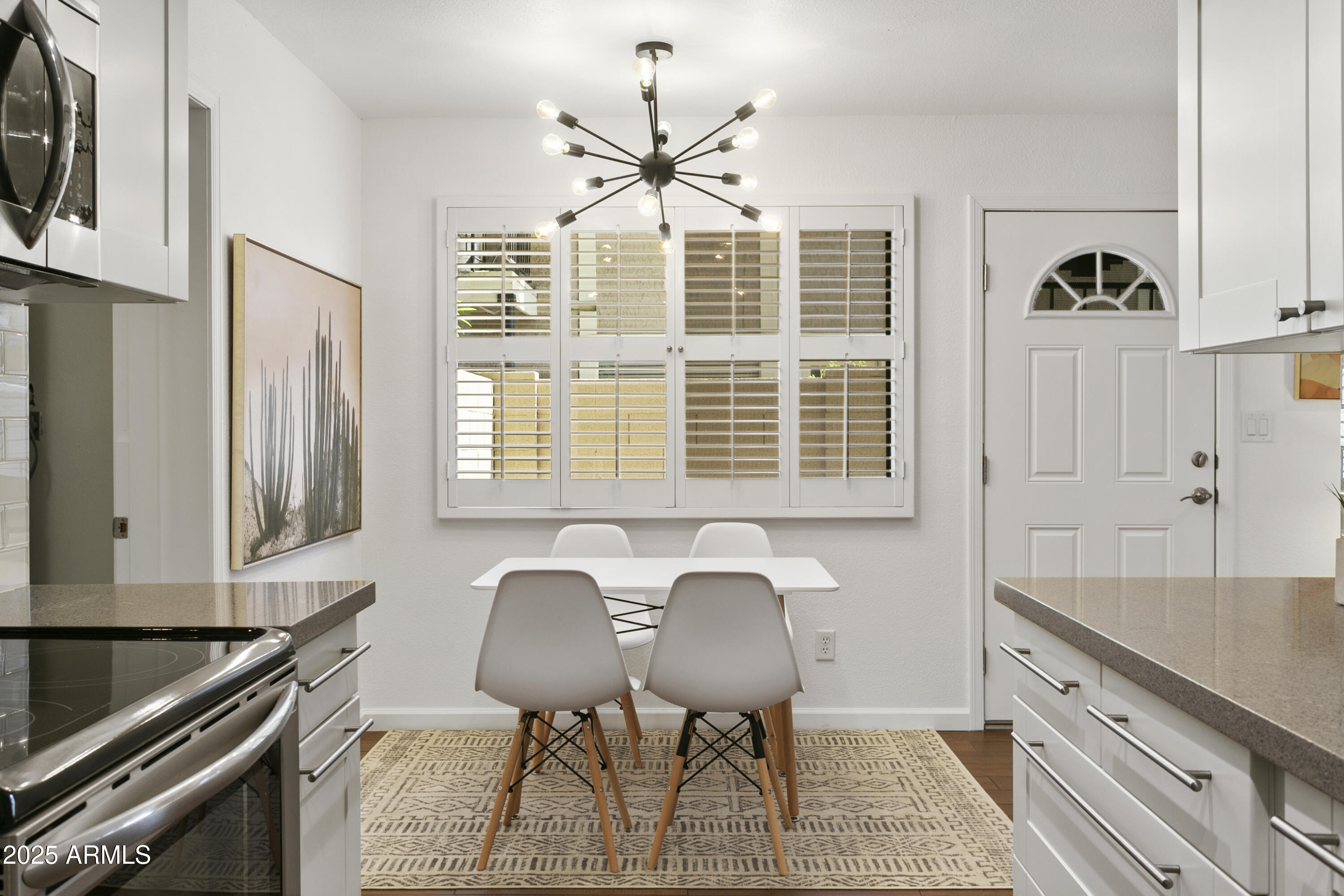 1253 N GRANITE REEF Road