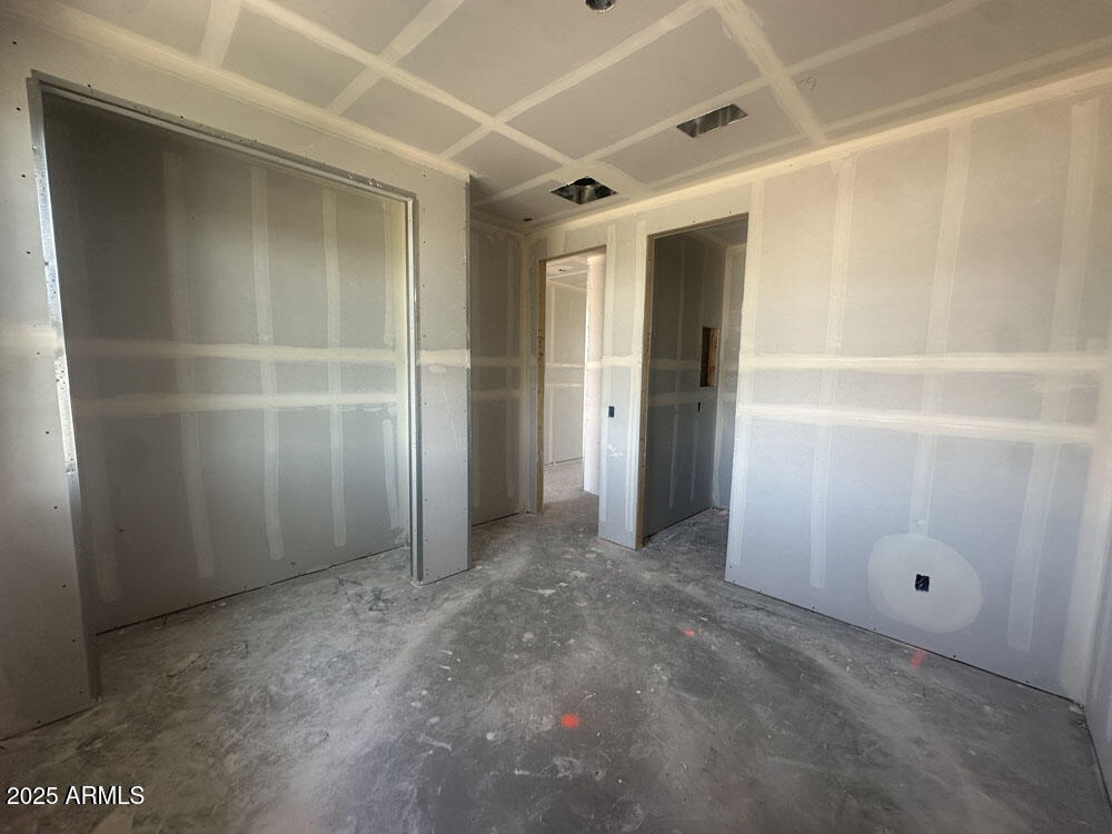 2325 E HOMESTEADER Road