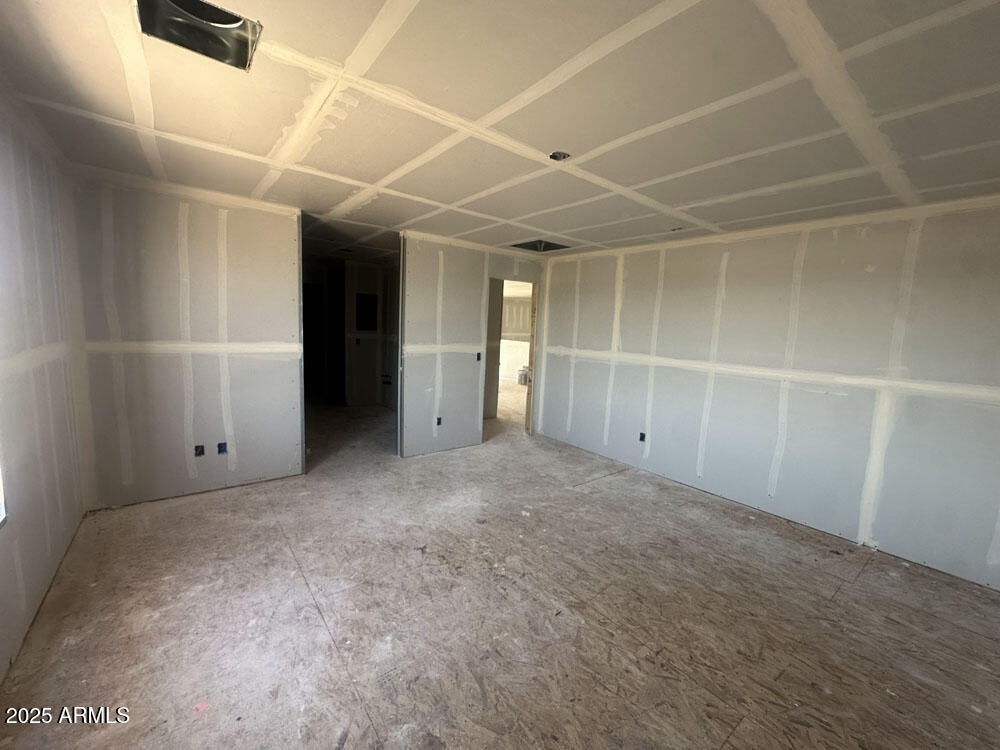 2325 E HOMESTEADER Road