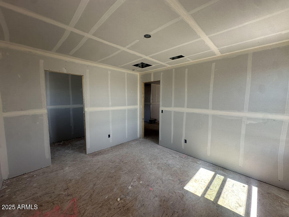 2325 E HOMESTEADER Road