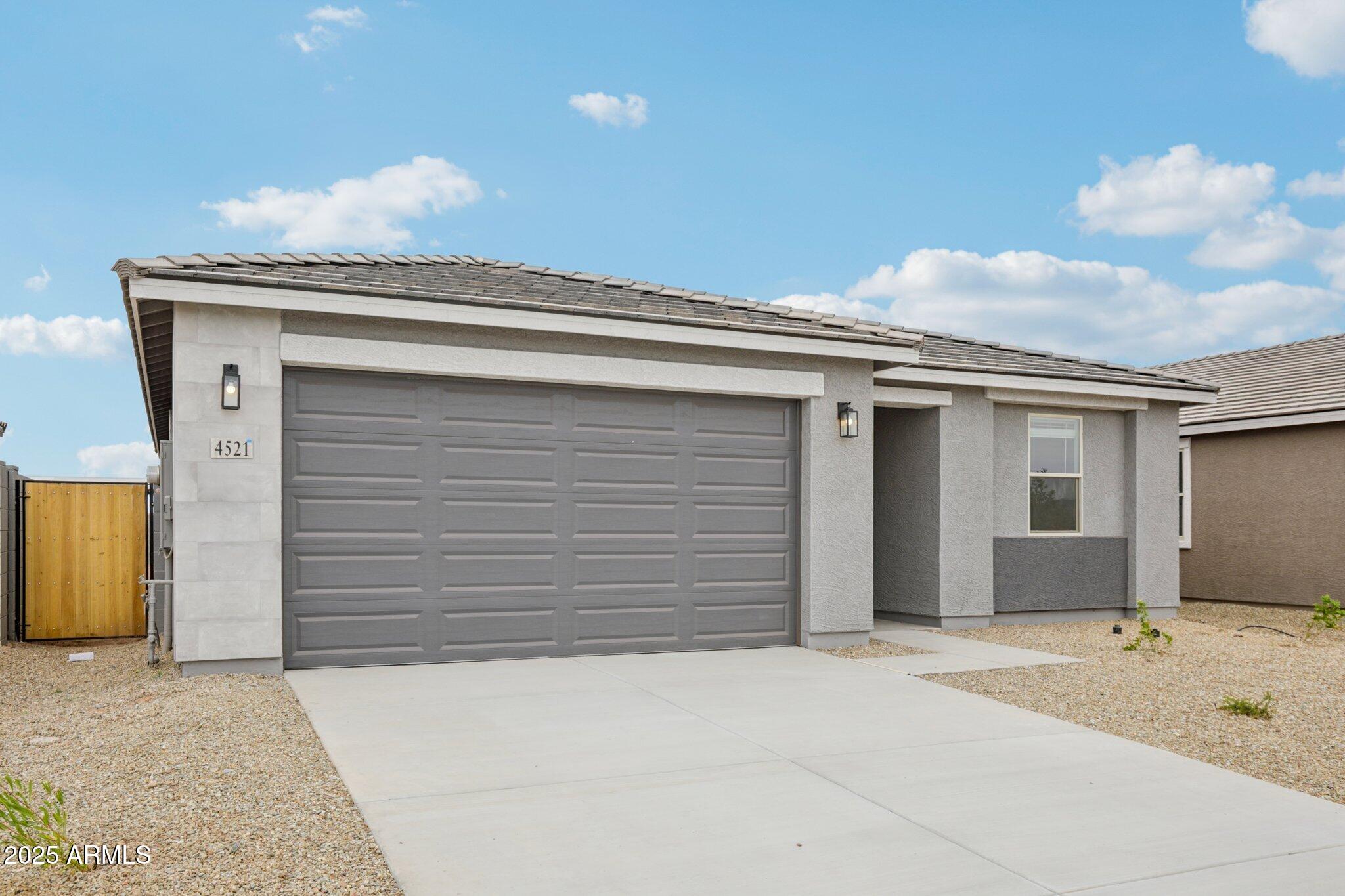 4521 S 95TH Drive