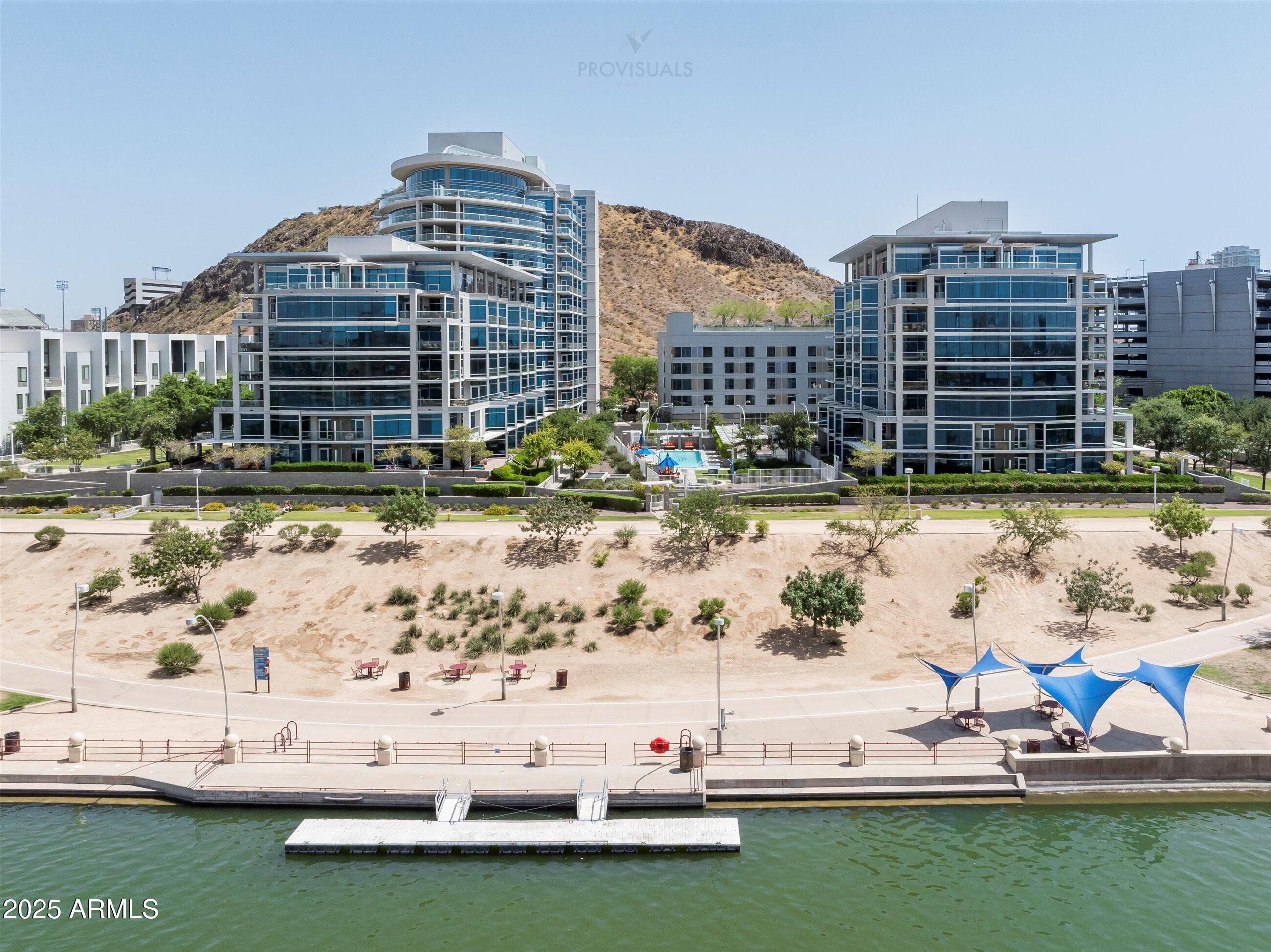 140 E RIO SALADO Parkway, 512