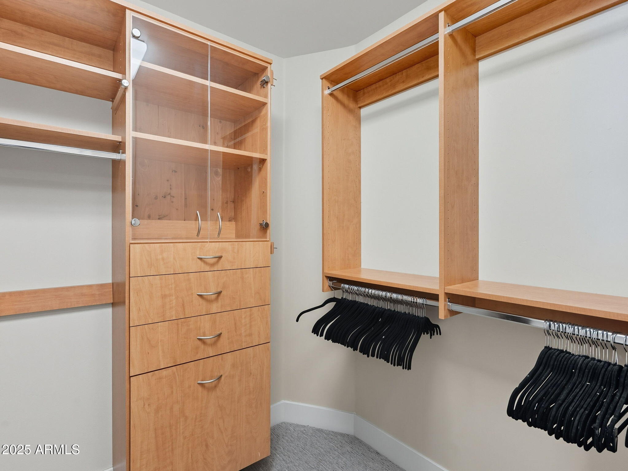 140 E RIO SALADO Parkway, 512