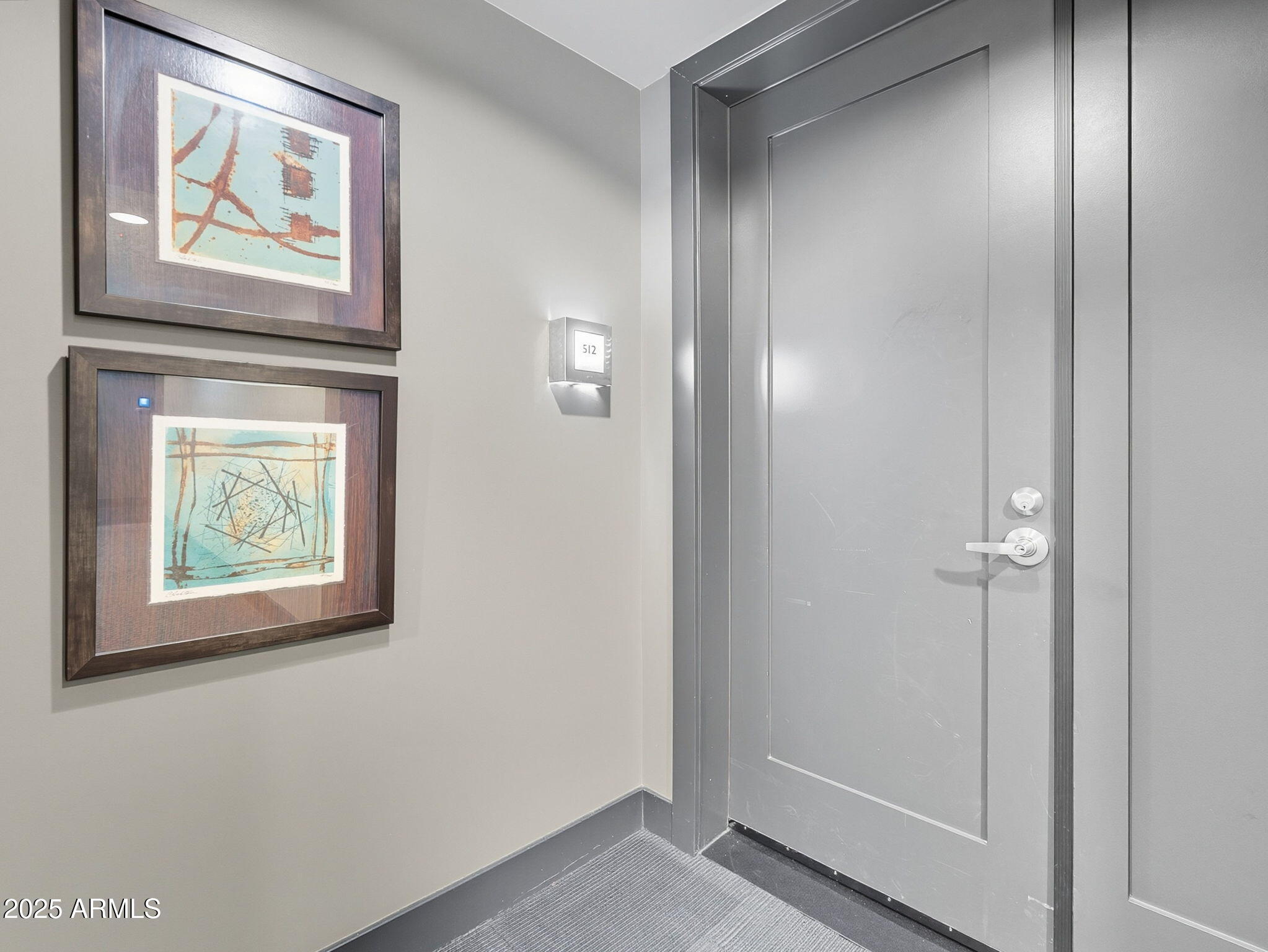 140 E RIO SALADO Parkway, 512