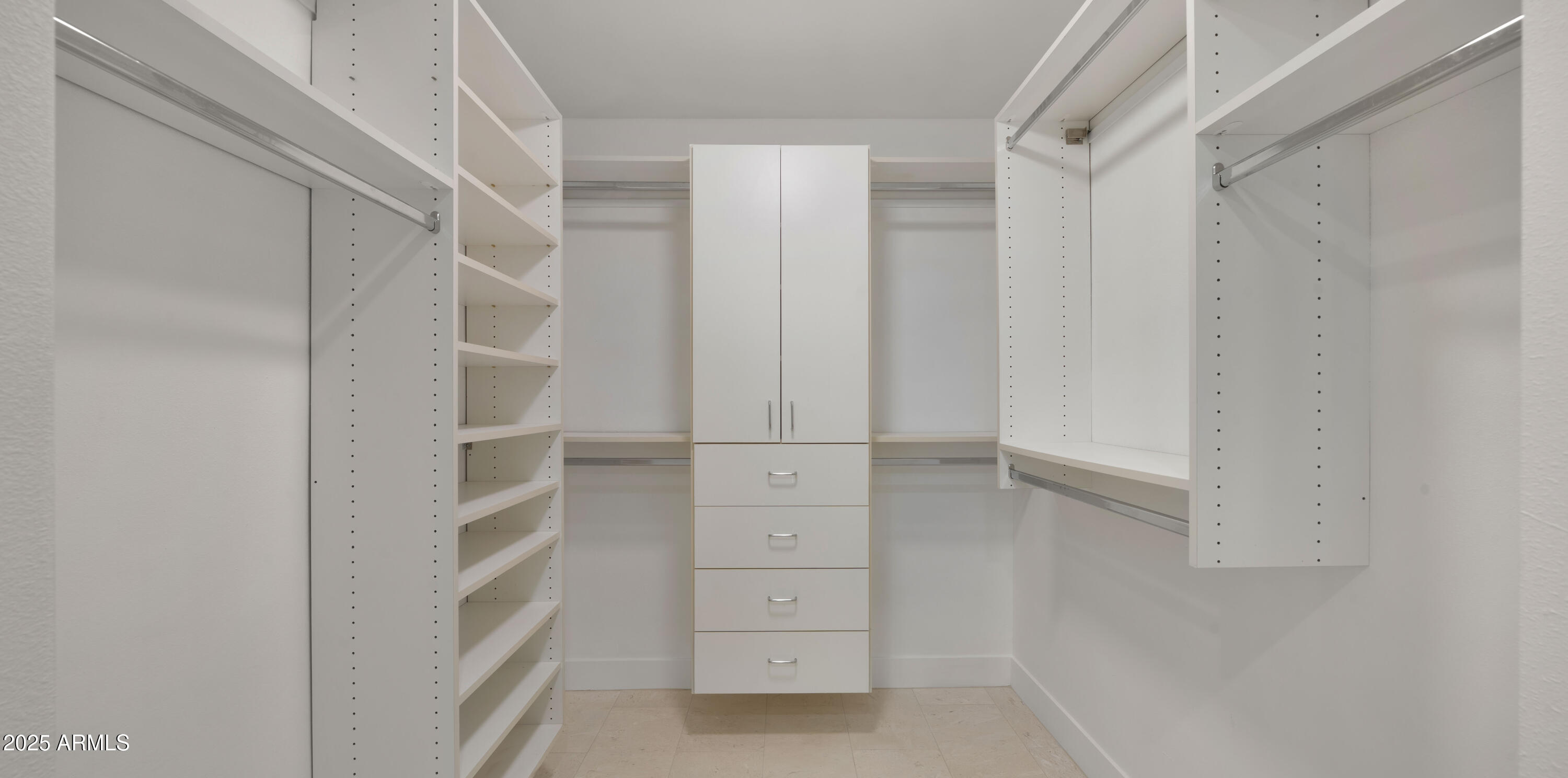 4800 N 68TH Street, 373