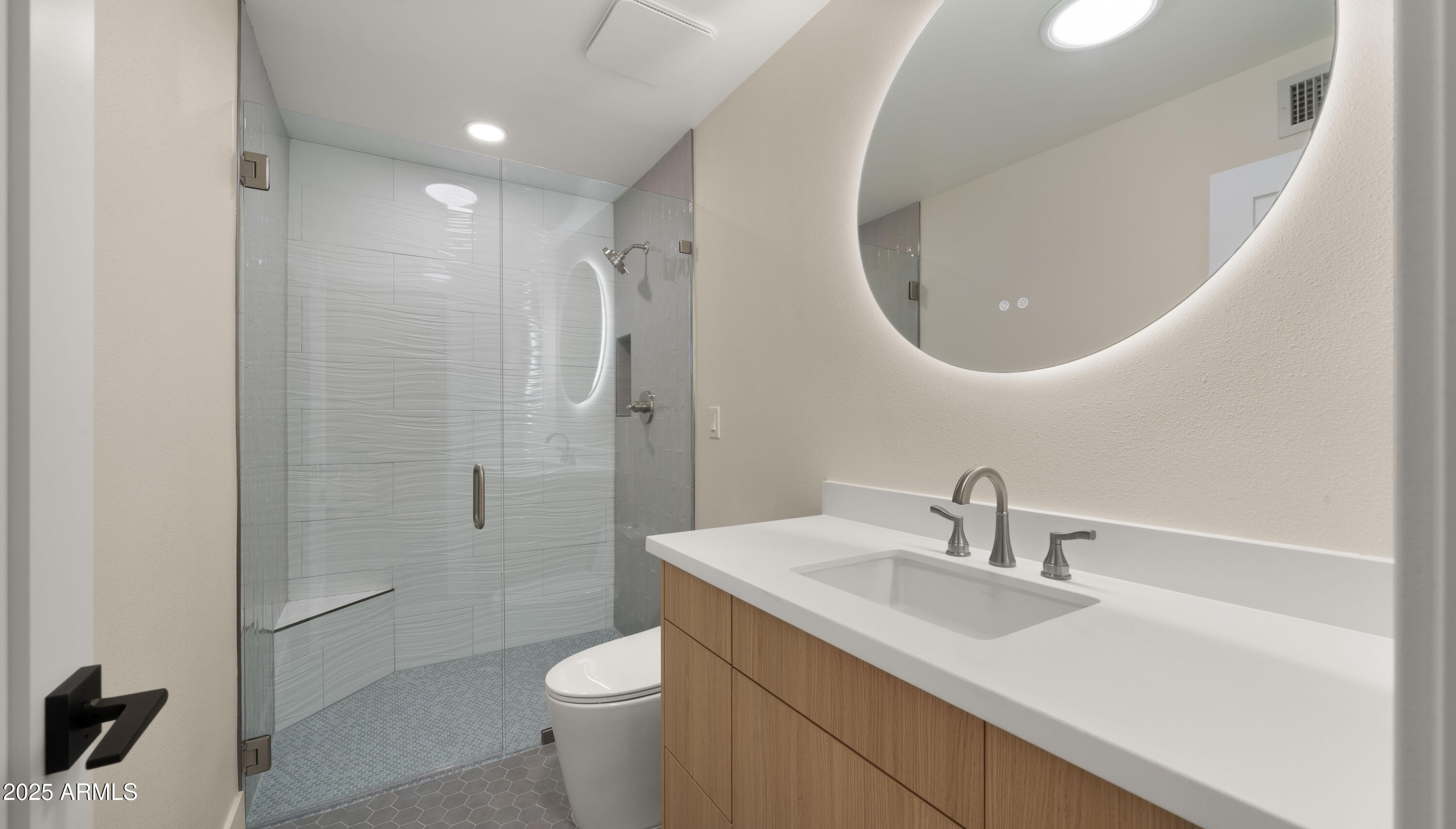 4800 N 68TH Street, 373