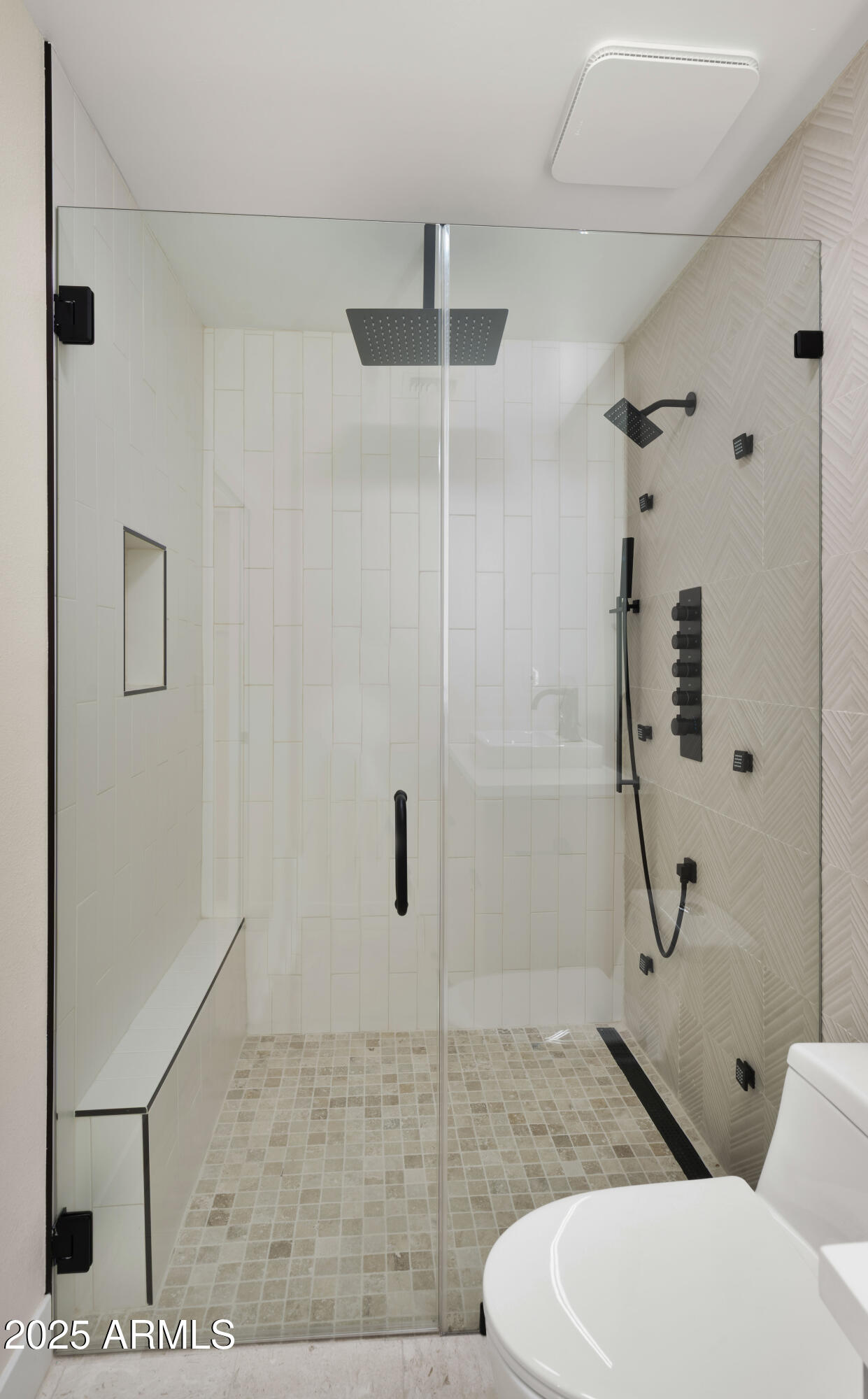 4800 N 68TH Street, 373