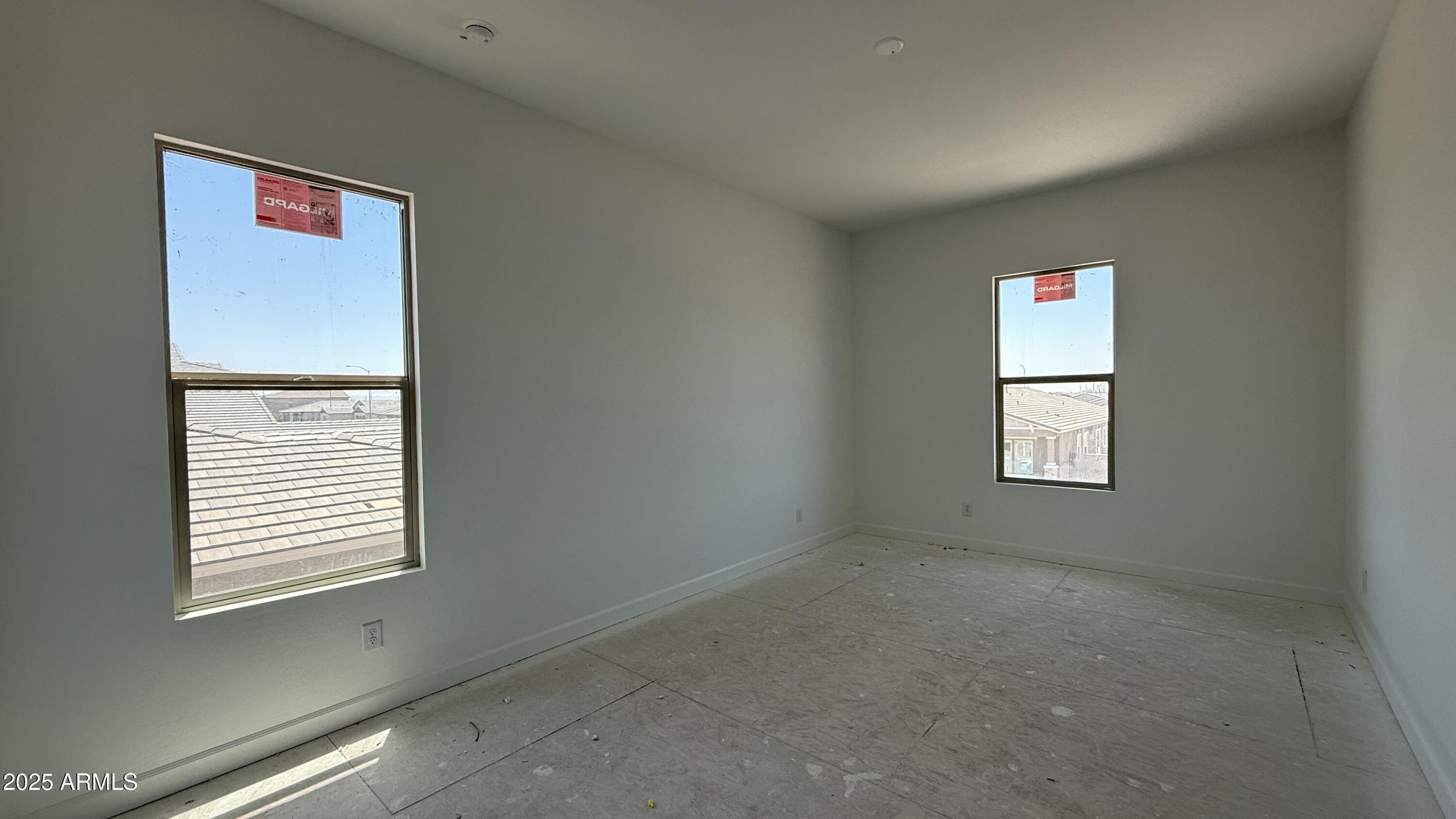 11444 E UTOPIA Avenue