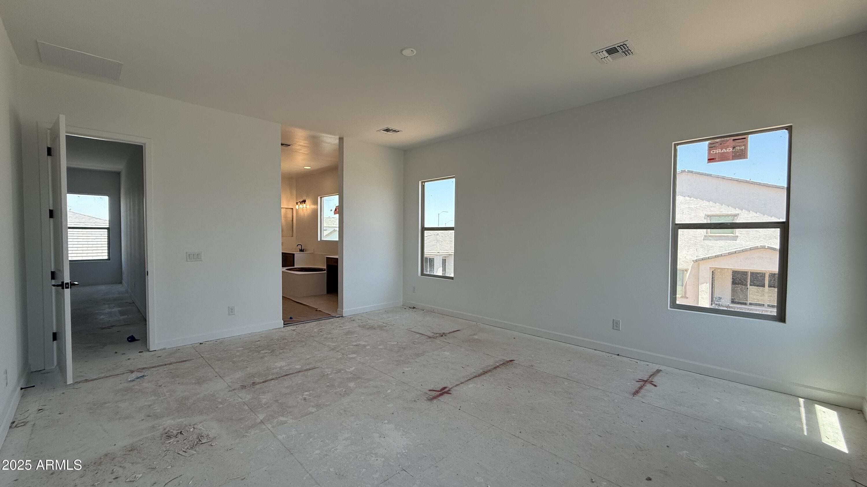 11444 E UTOPIA Avenue