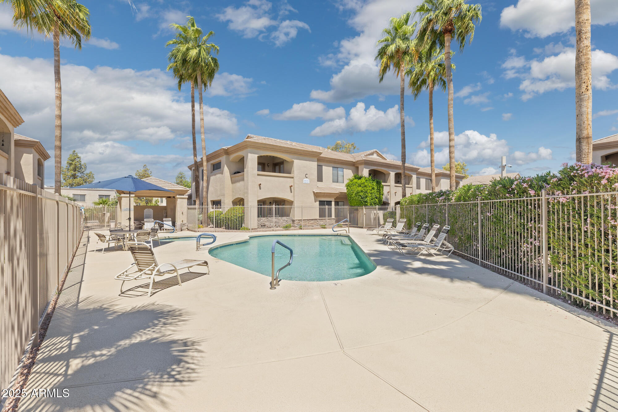 4200 N 82ND Street, 2016