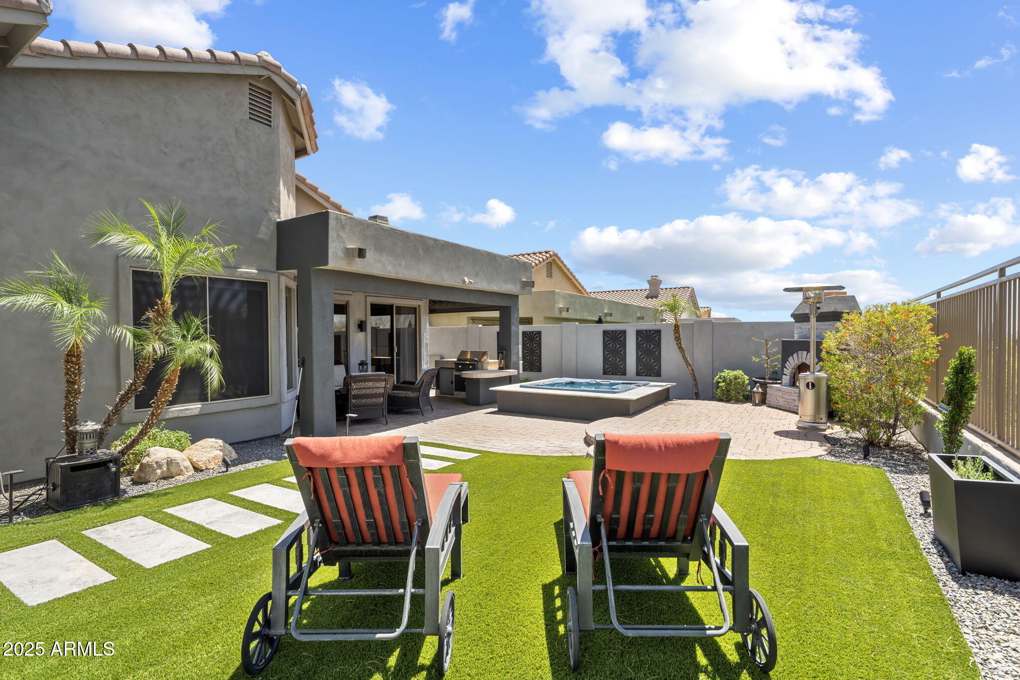 10318 E TIERRA BUENA Lane