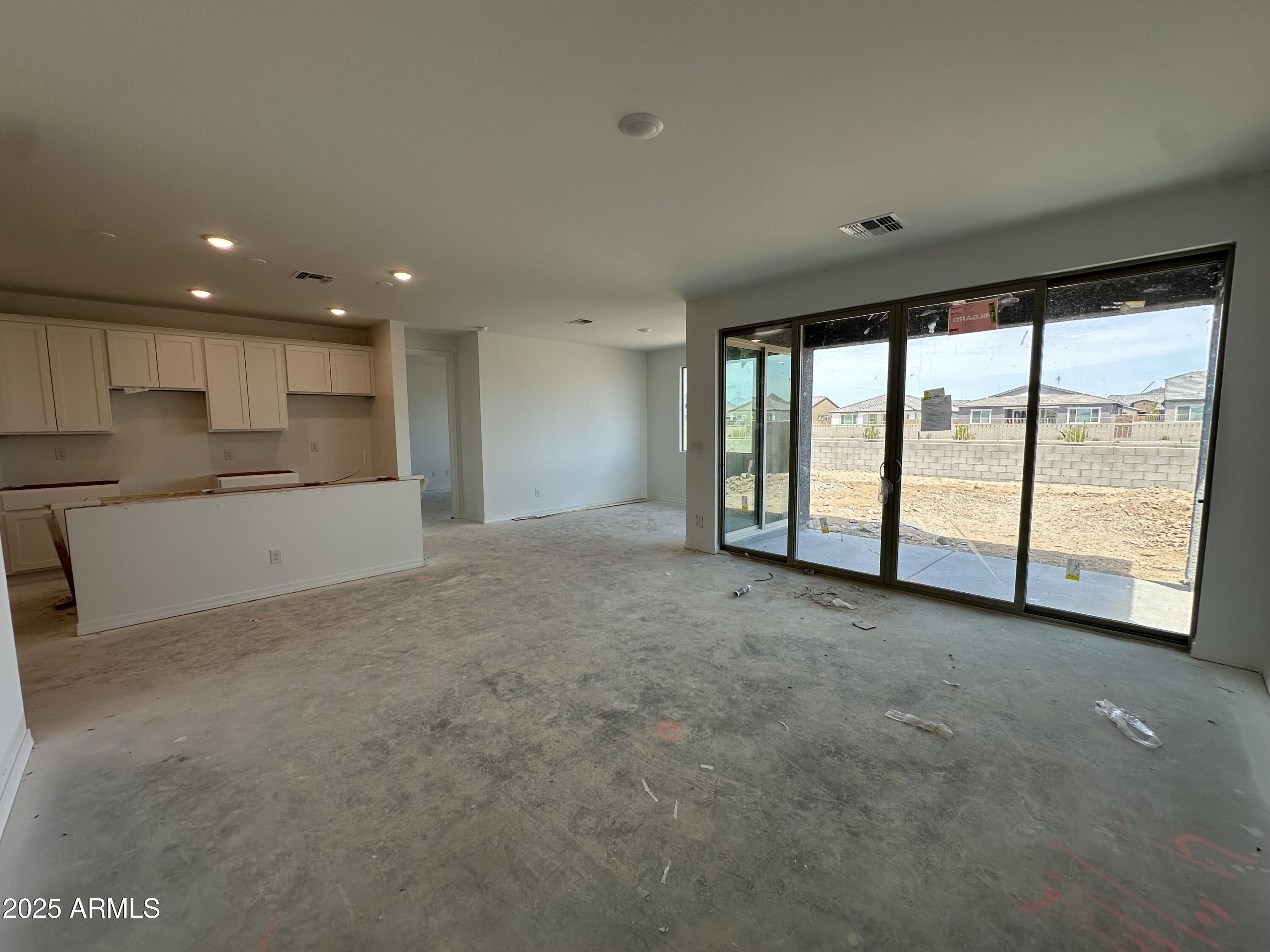 7594 W AVENIDA DEL REY