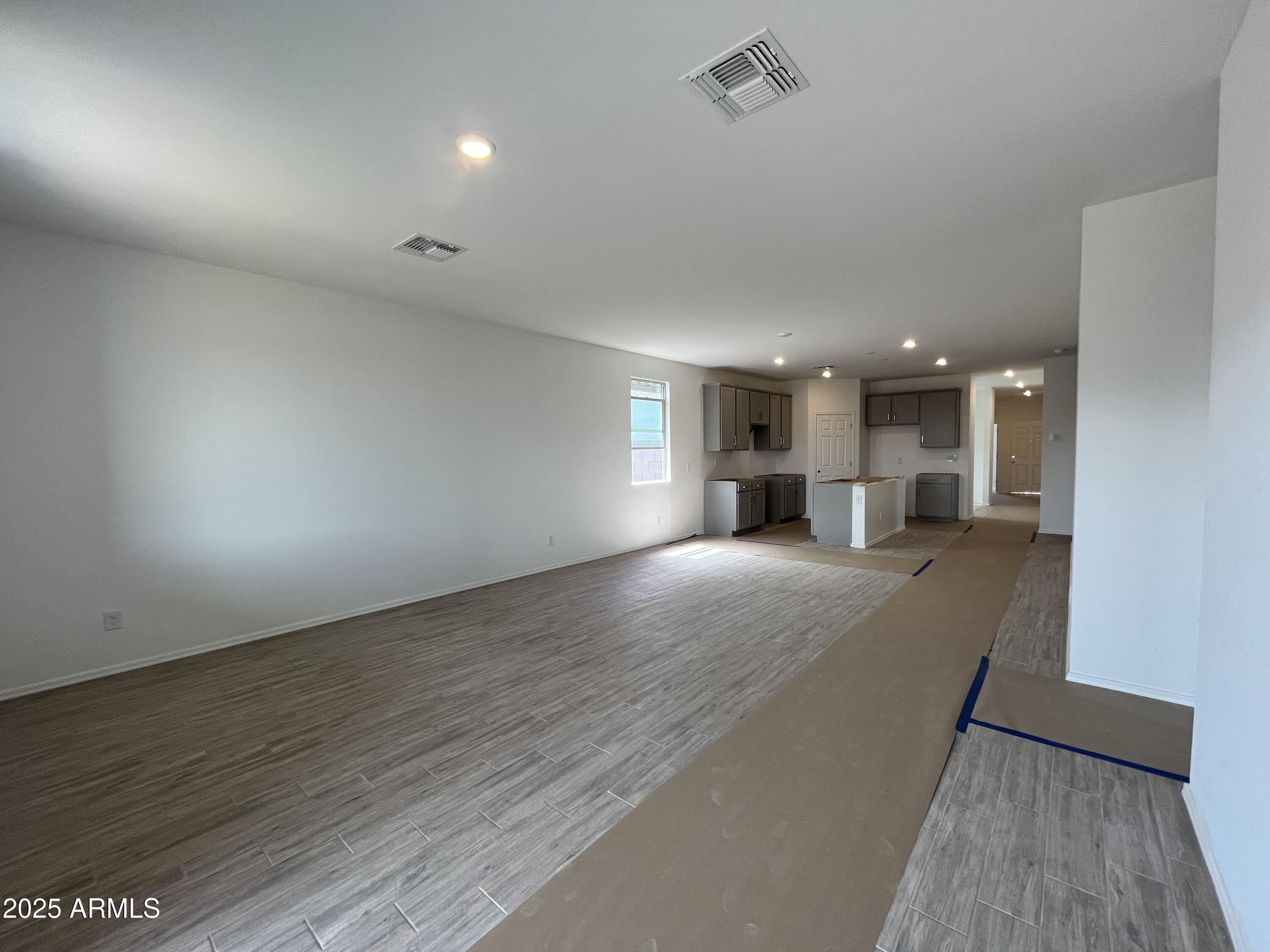 47451 W KENNER Drive