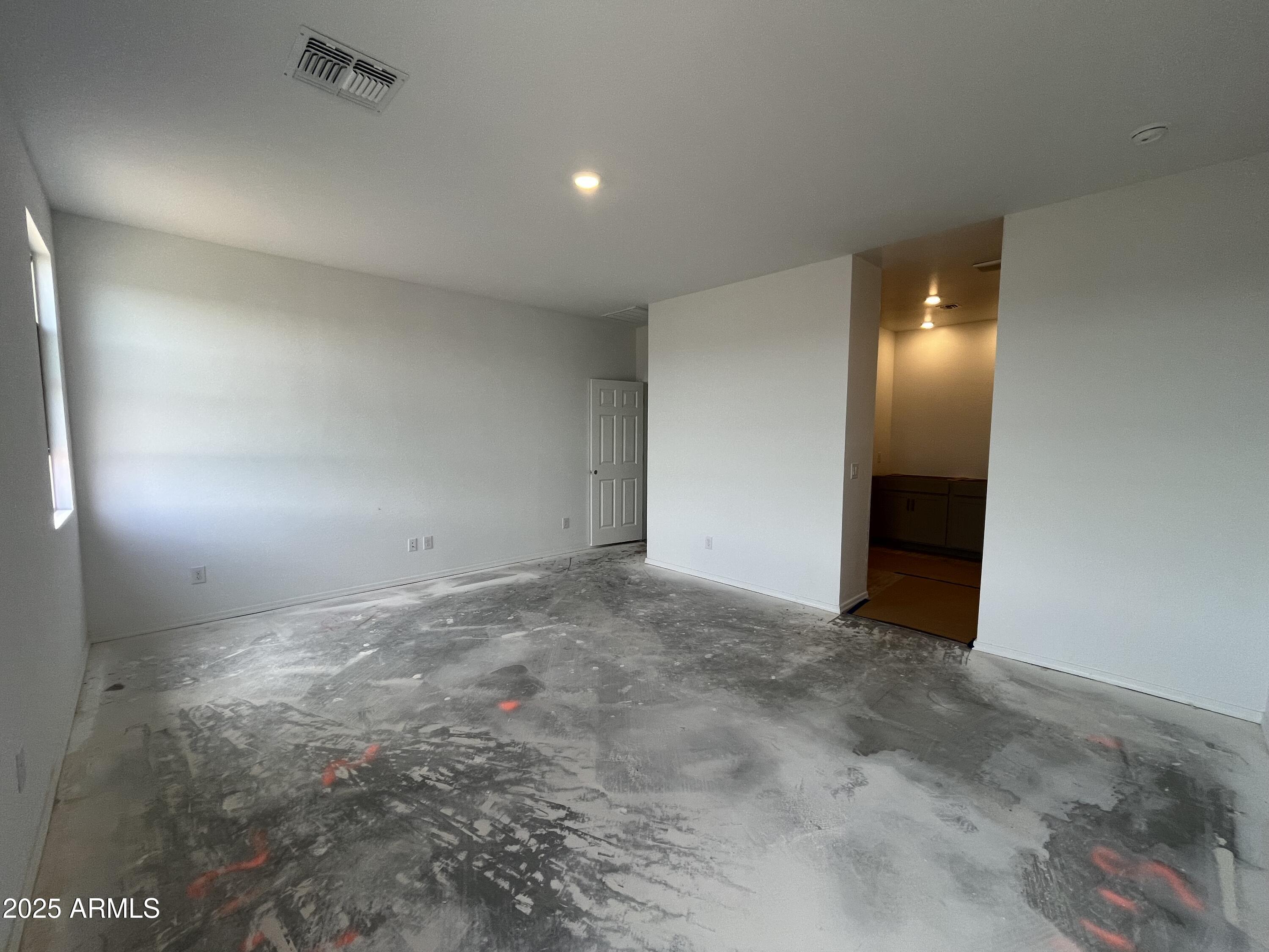 47451 W KENNER Drive