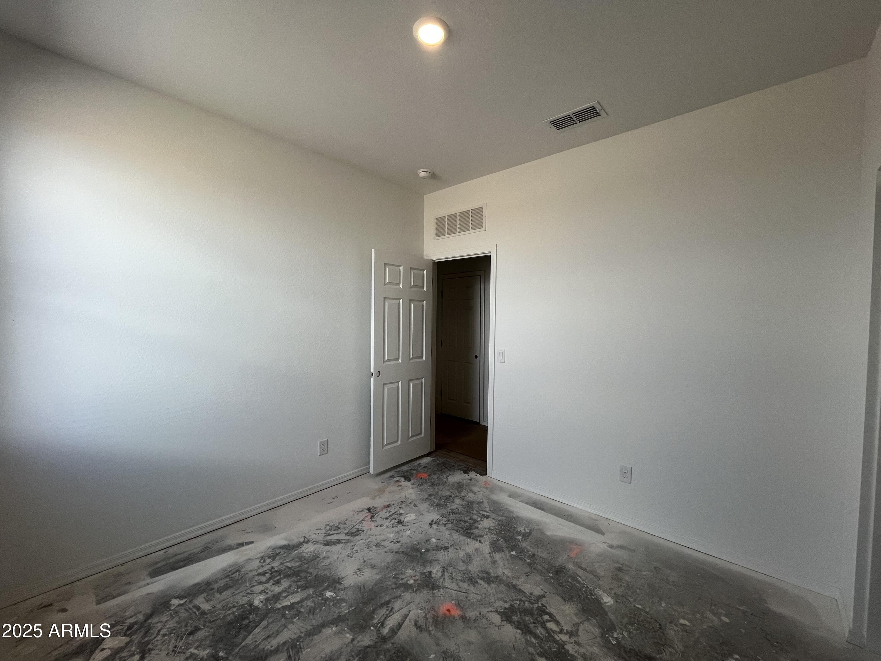 47451 W KENNER Drive