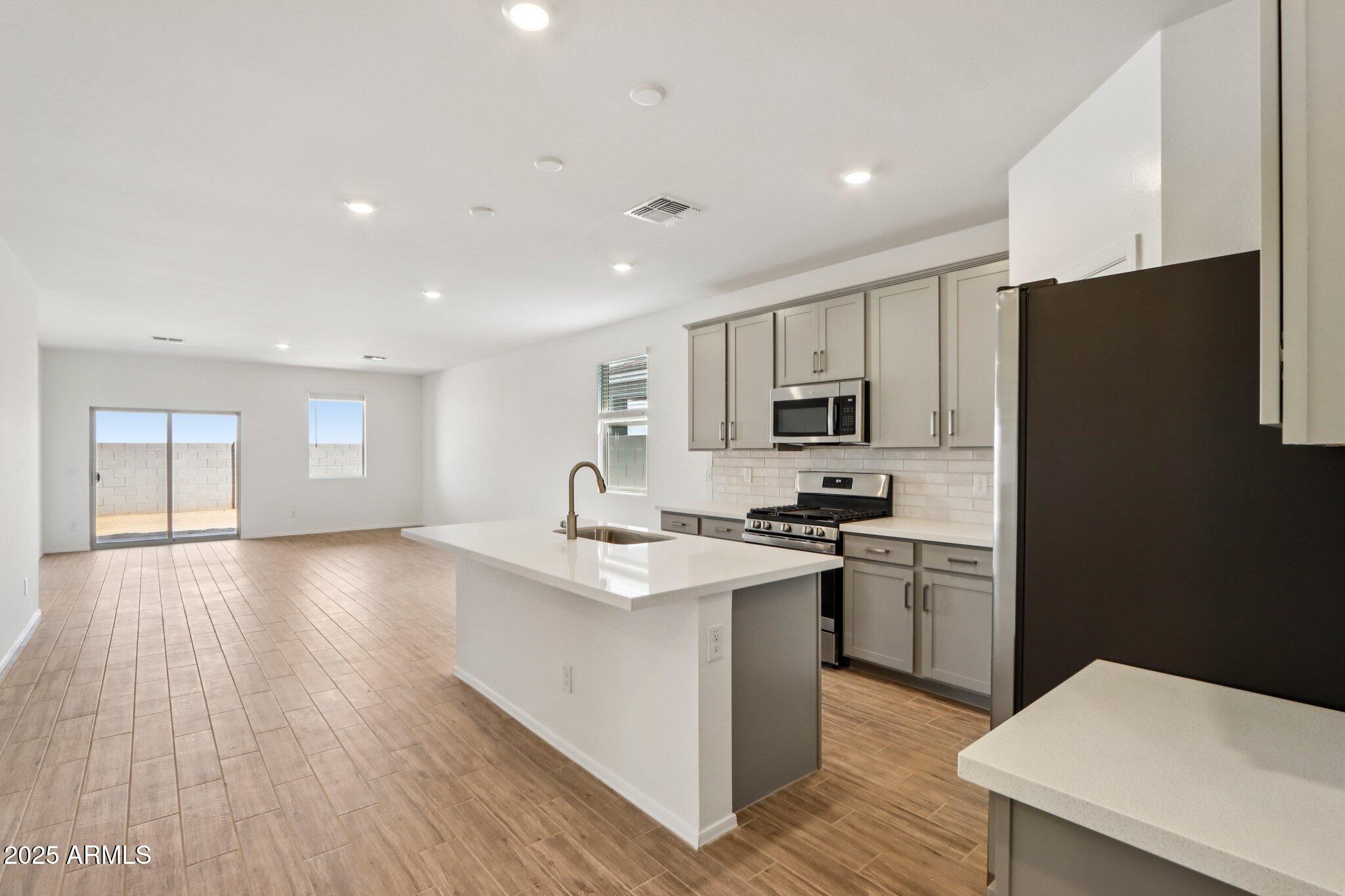 47706 W MOELLER Road