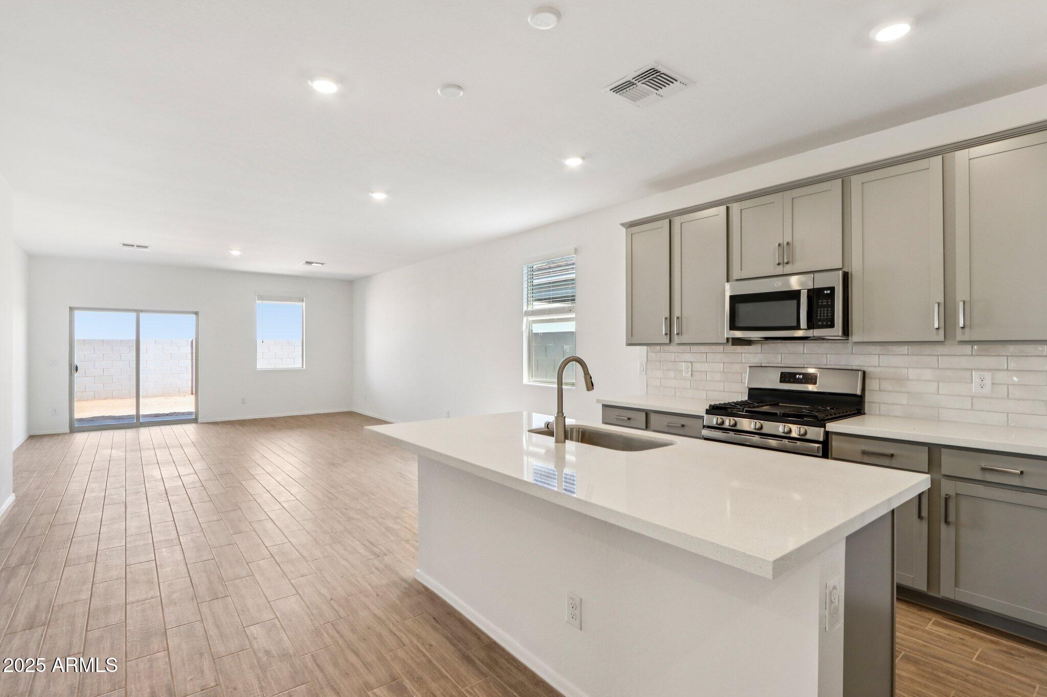 47706 W MOELLER Road