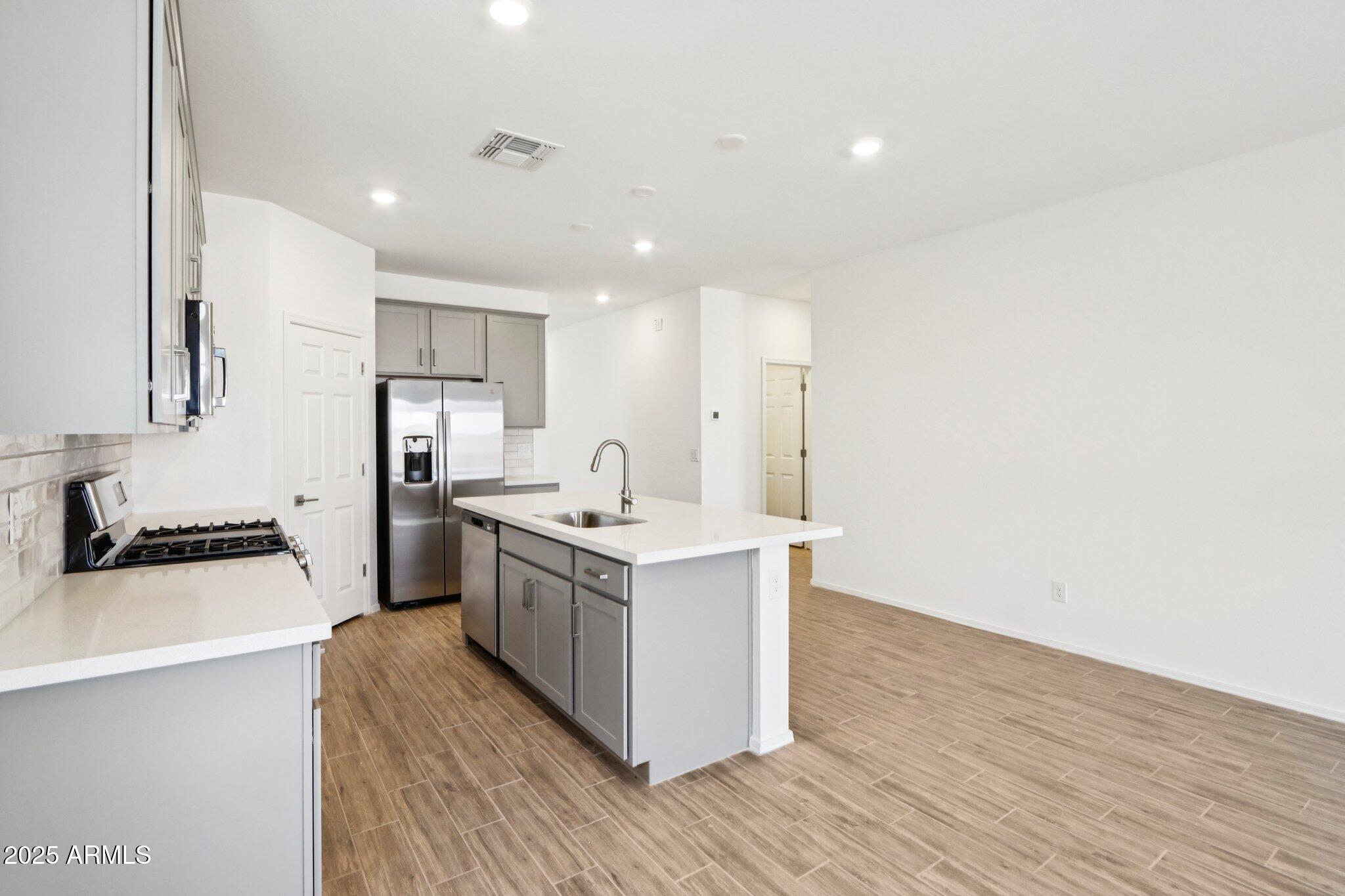 47706 W MOELLER Road