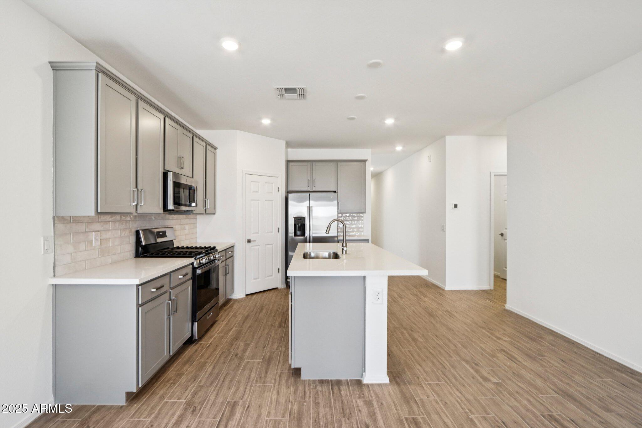 47706 W MOELLER Road