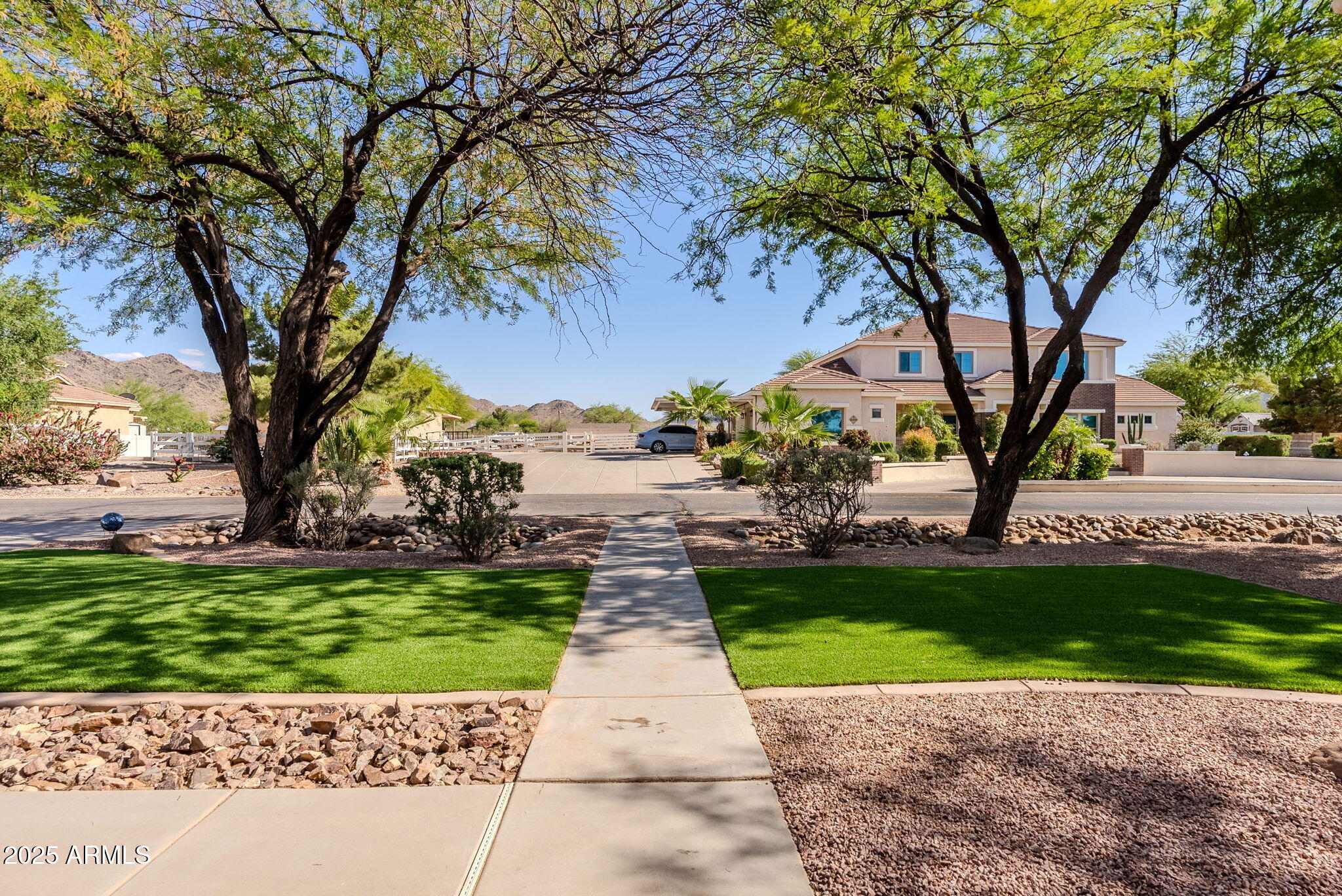 9998 W PROSPECTOR Drive