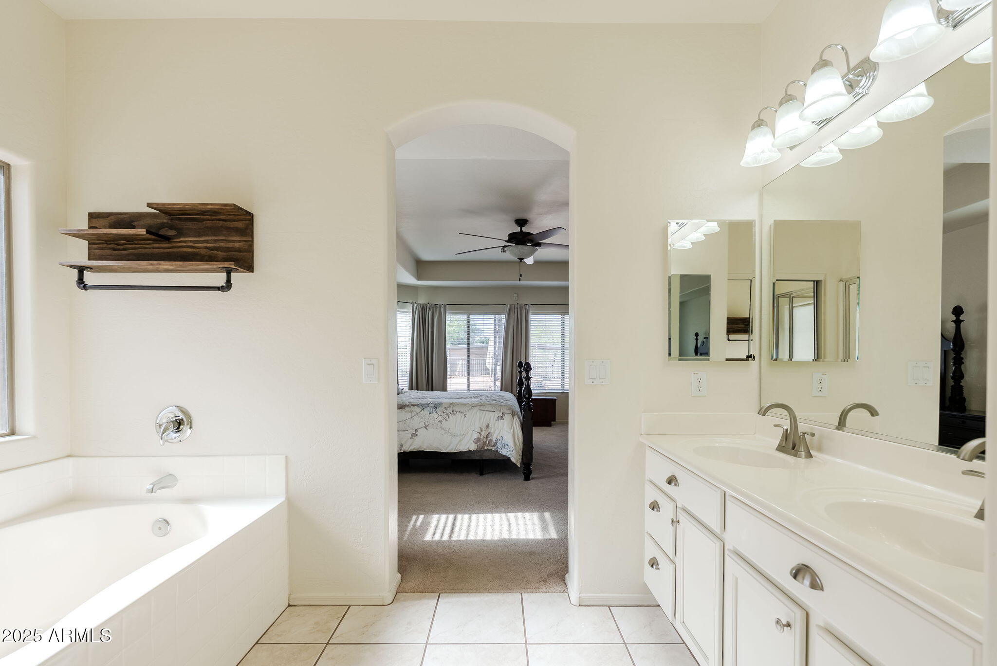 9998 W PROSPECTOR Drive