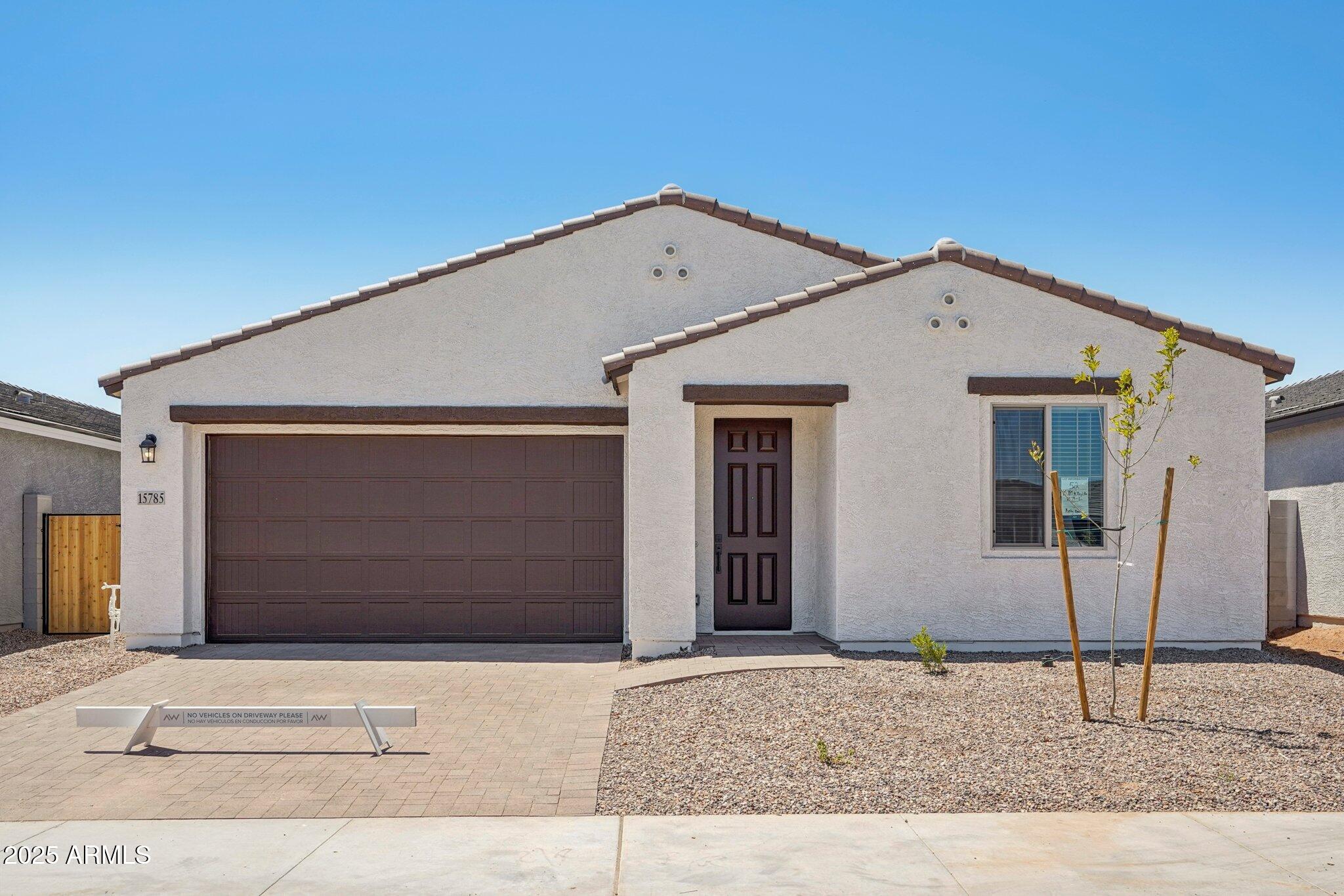 15785 W BERYL Avenue