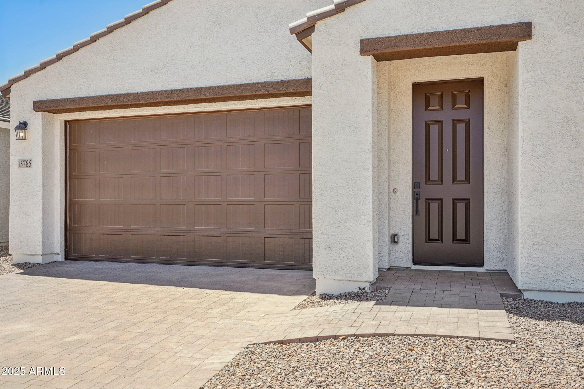 15785 W BERYL Avenue