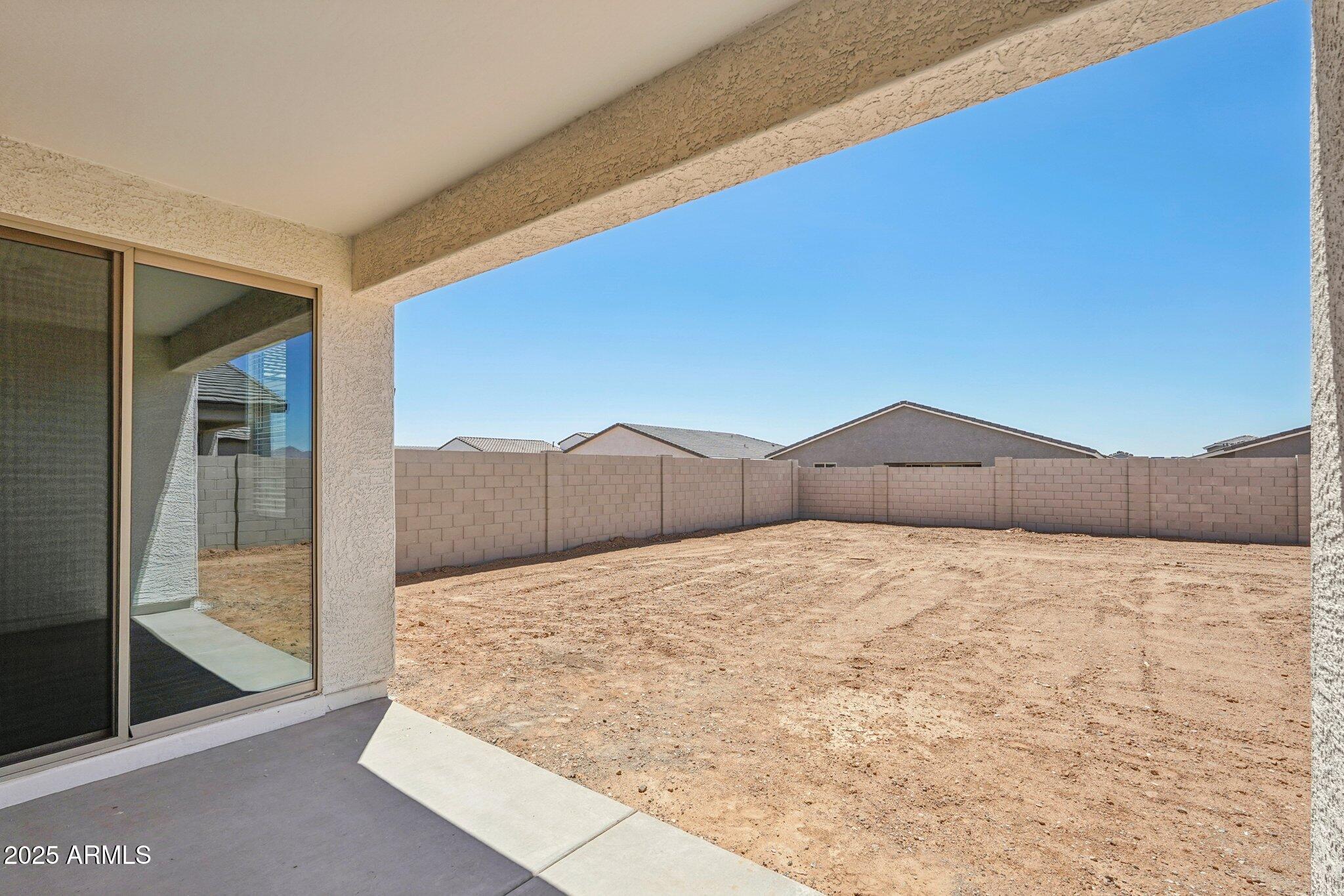 15785 W BERYL Avenue