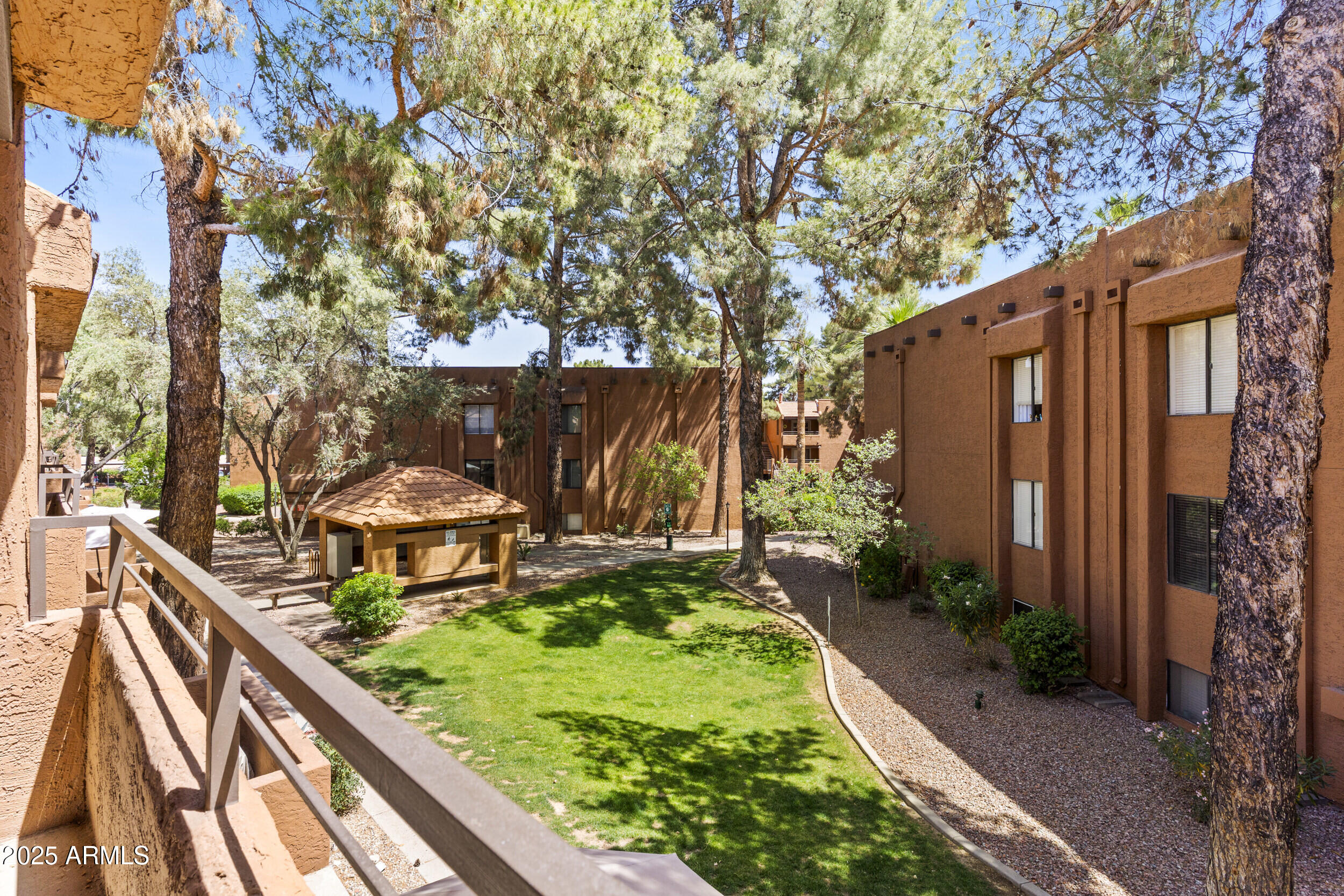 4704 E Paradise Village Parkway N, 236