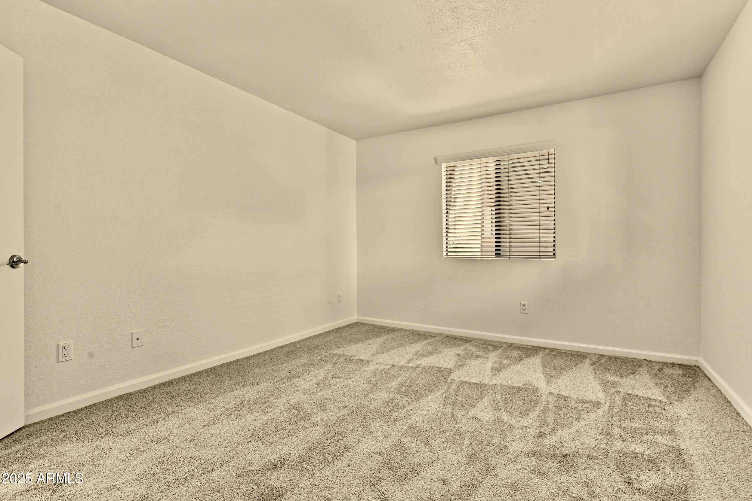 4704 E Paradise Village Parkway N, 236