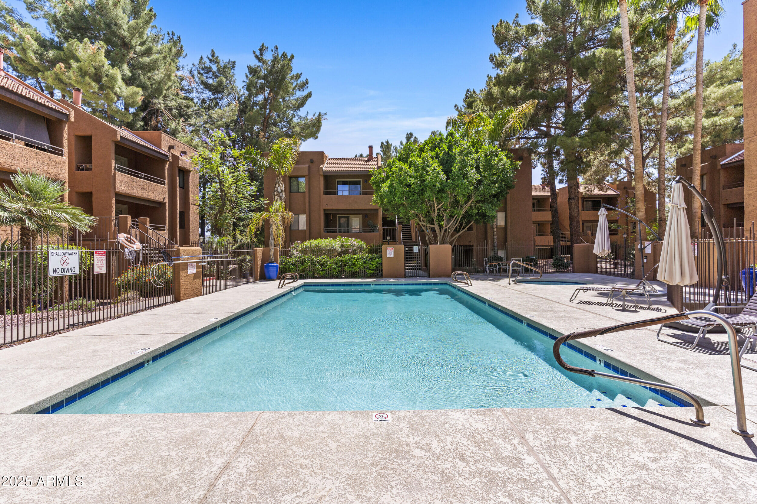 4704 E Paradise Village Parkway N, 236