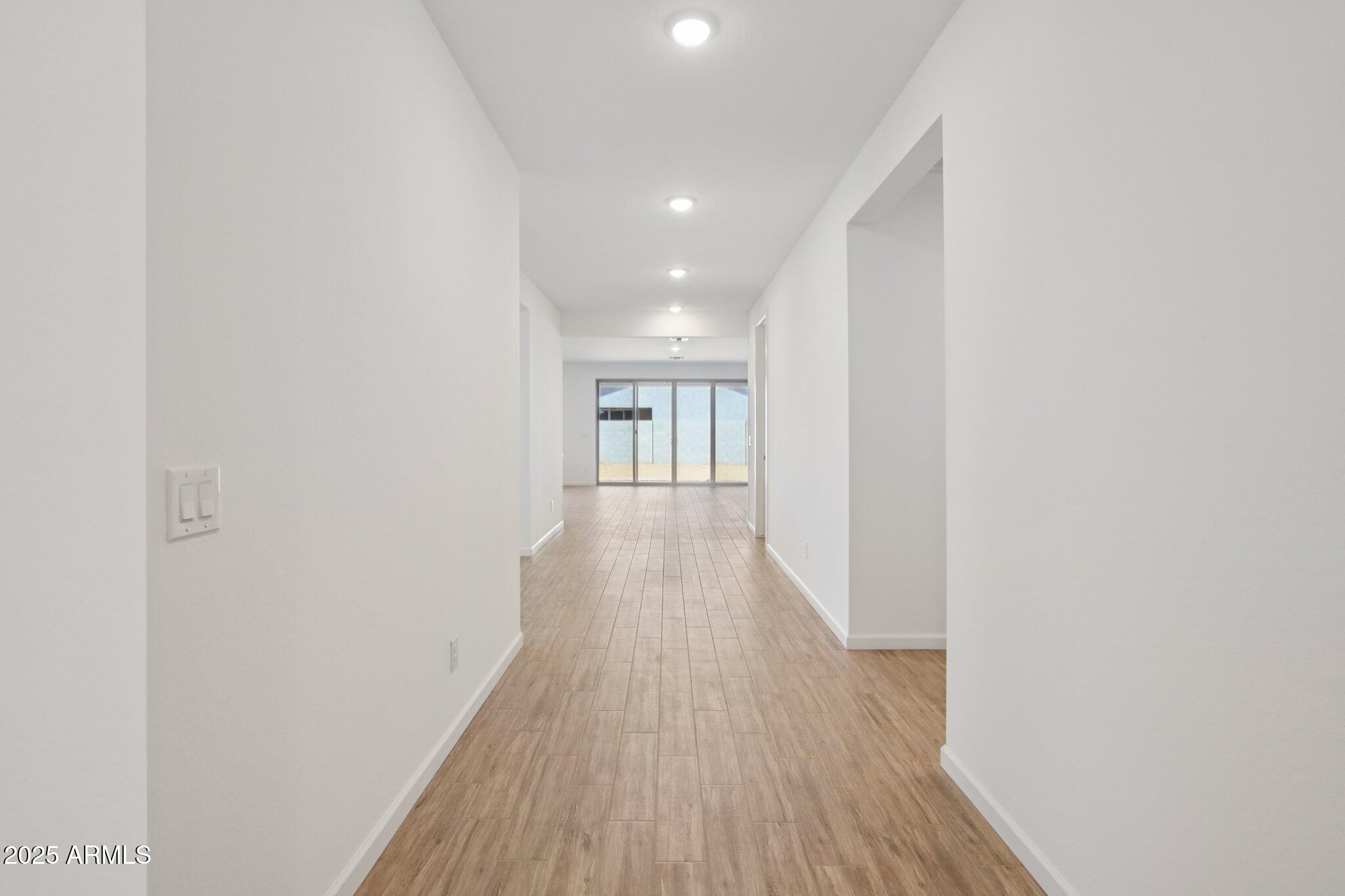 15734 W BROWN Street