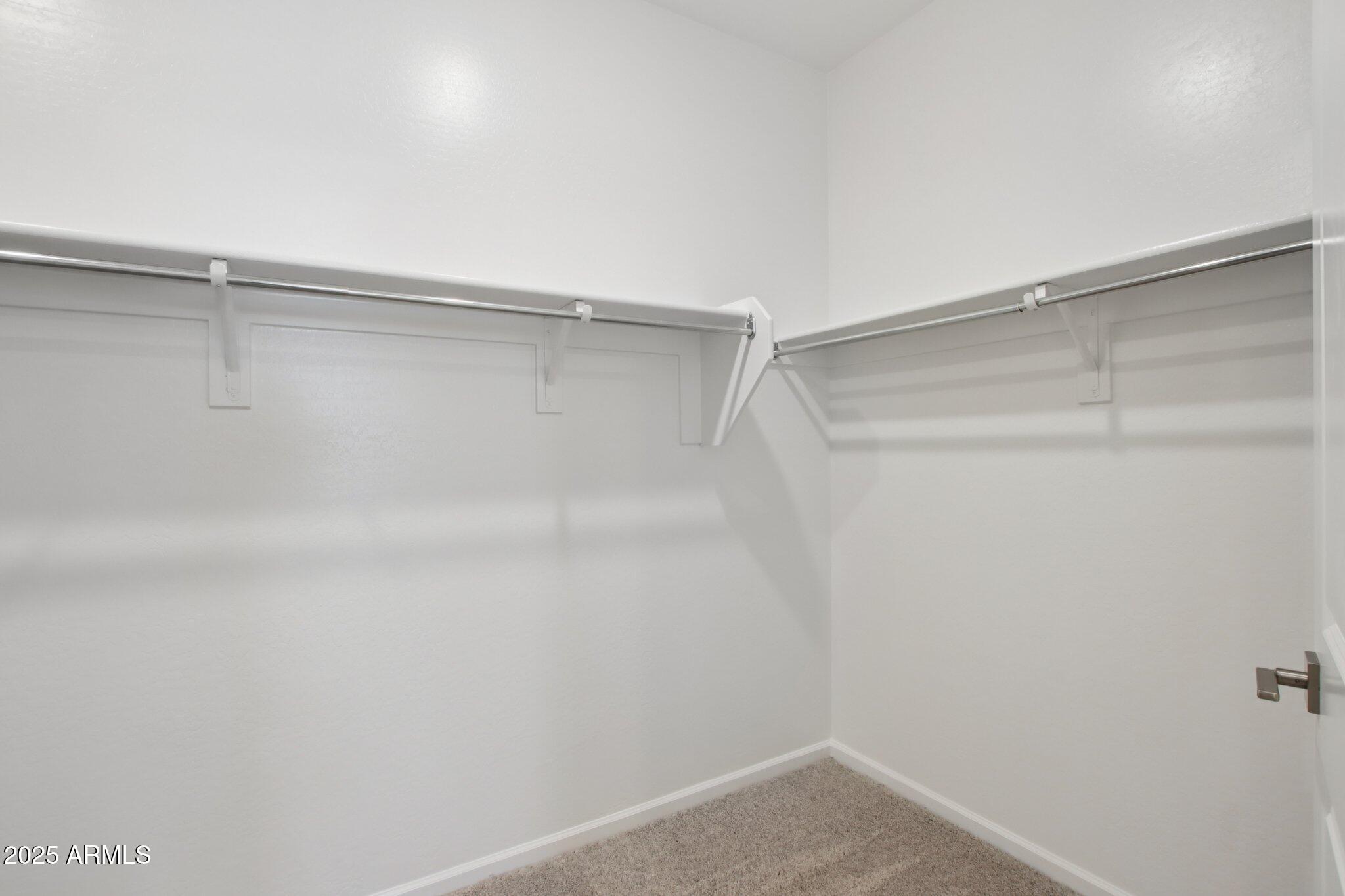 15734 W BROWN Street