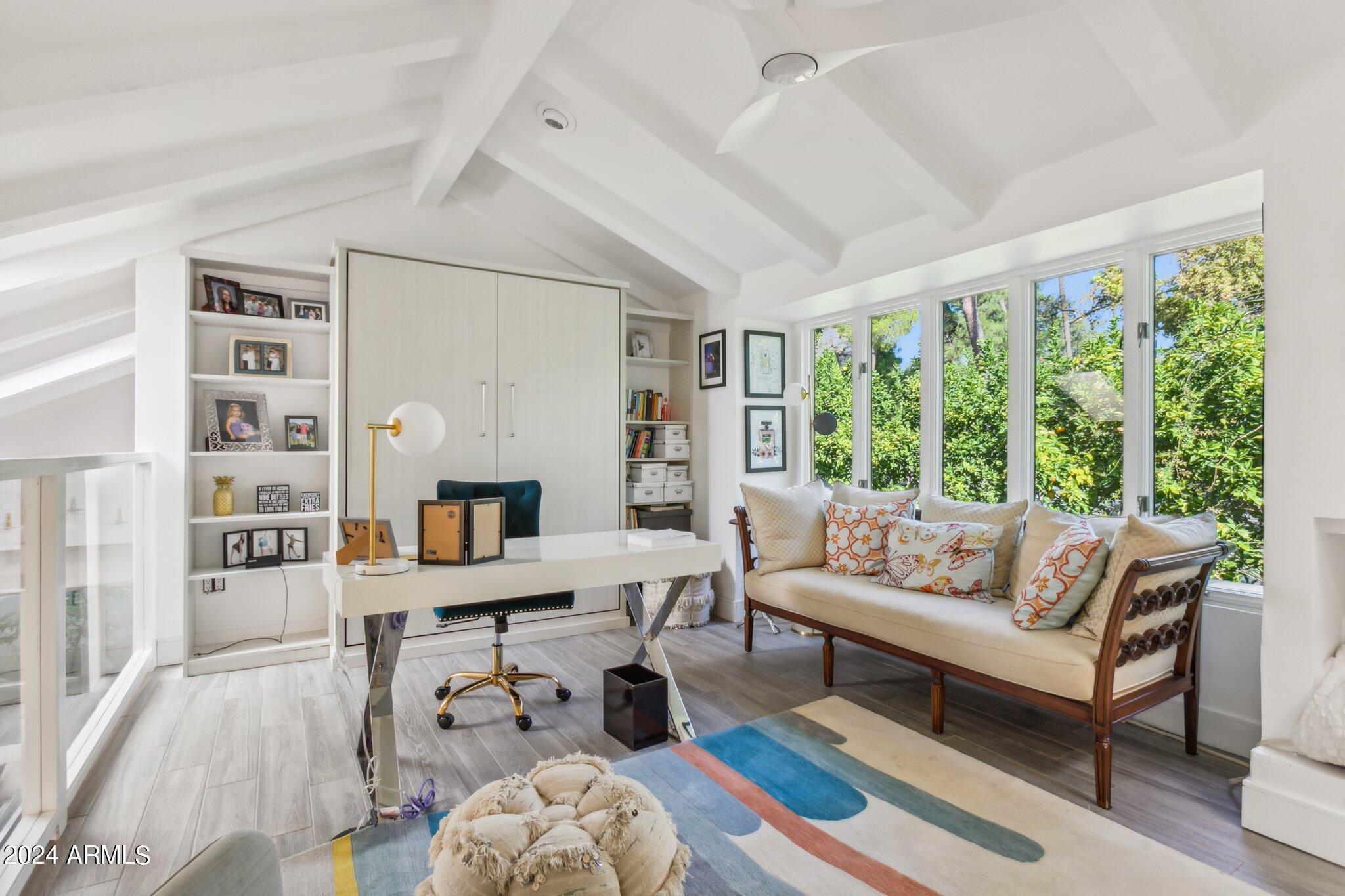 2108 E PASADENA Avenue