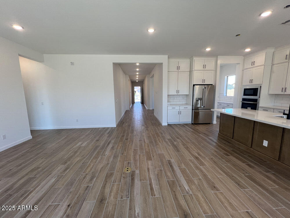 22937 E TWIN ACRES Drive