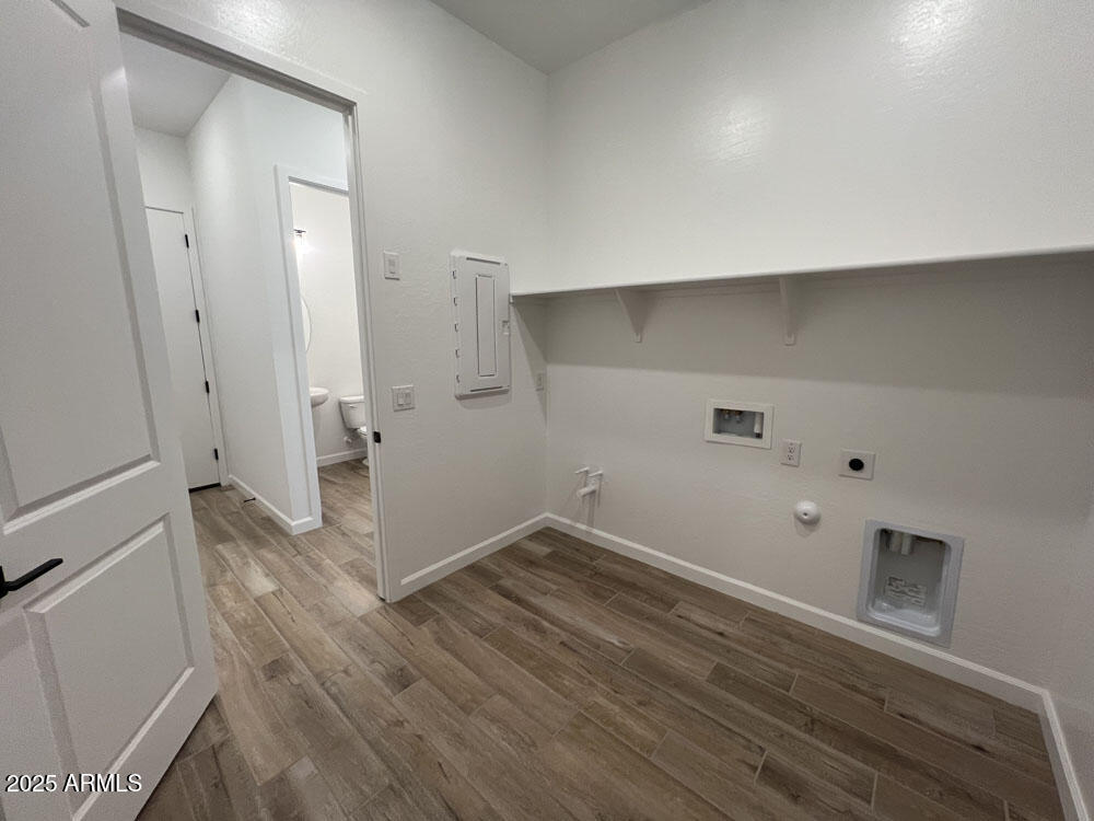 22937 E TWIN ACRES Drive