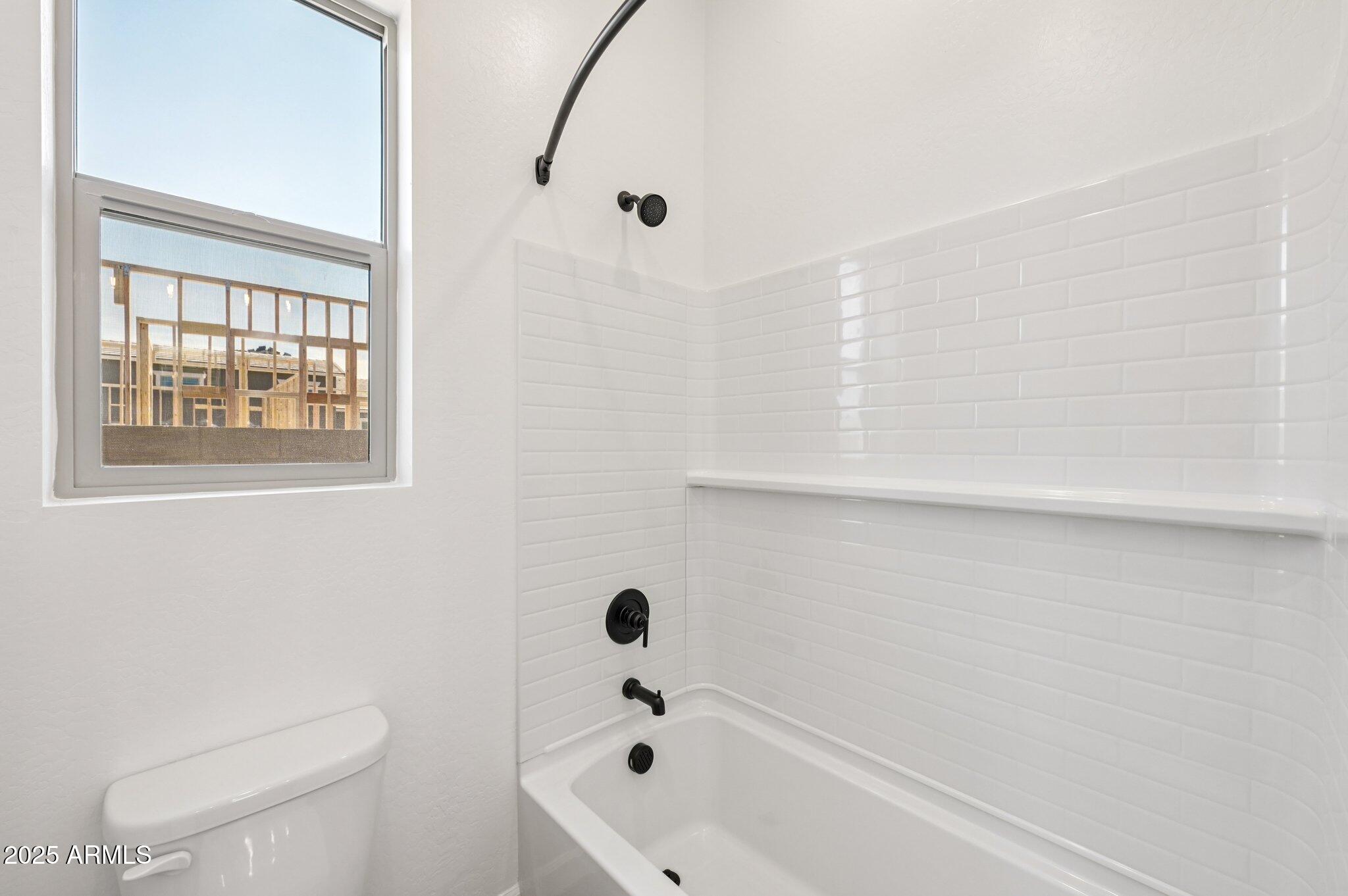 22937 E TWIN ACRES Drive