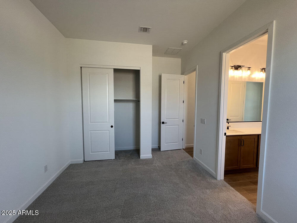 22937 E TWIN ACRES Drive
