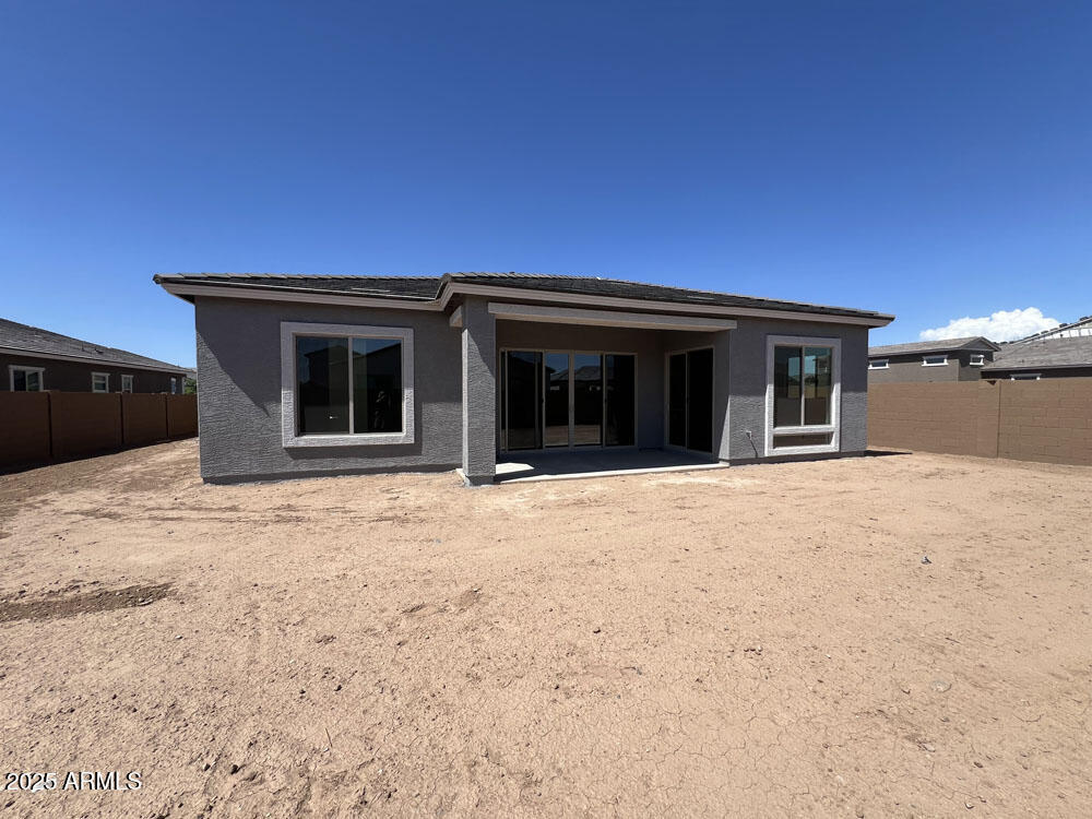 22937 E TWIN ACRES Drive